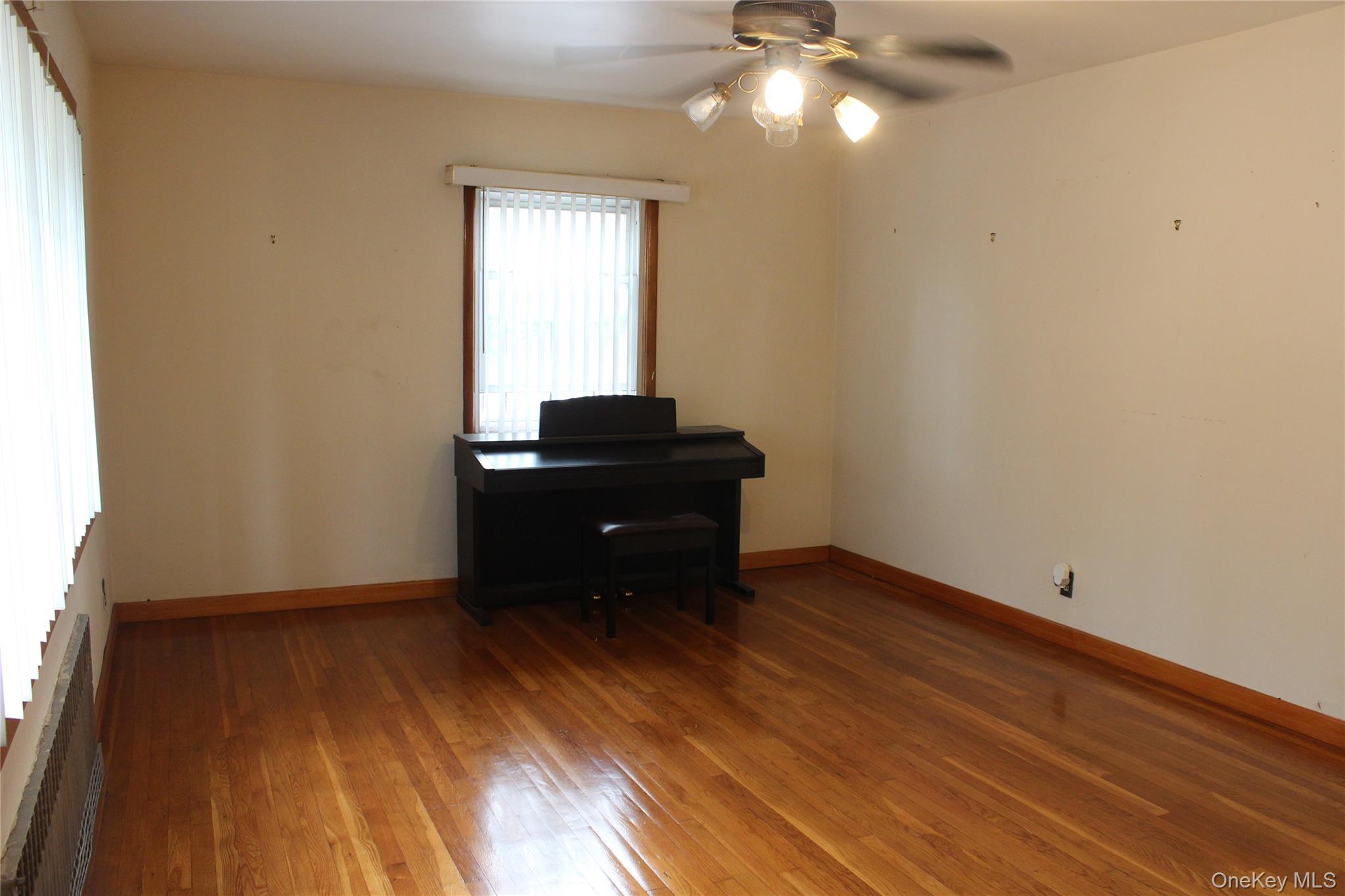 22211 100th Road, Queens Village, NY 11429