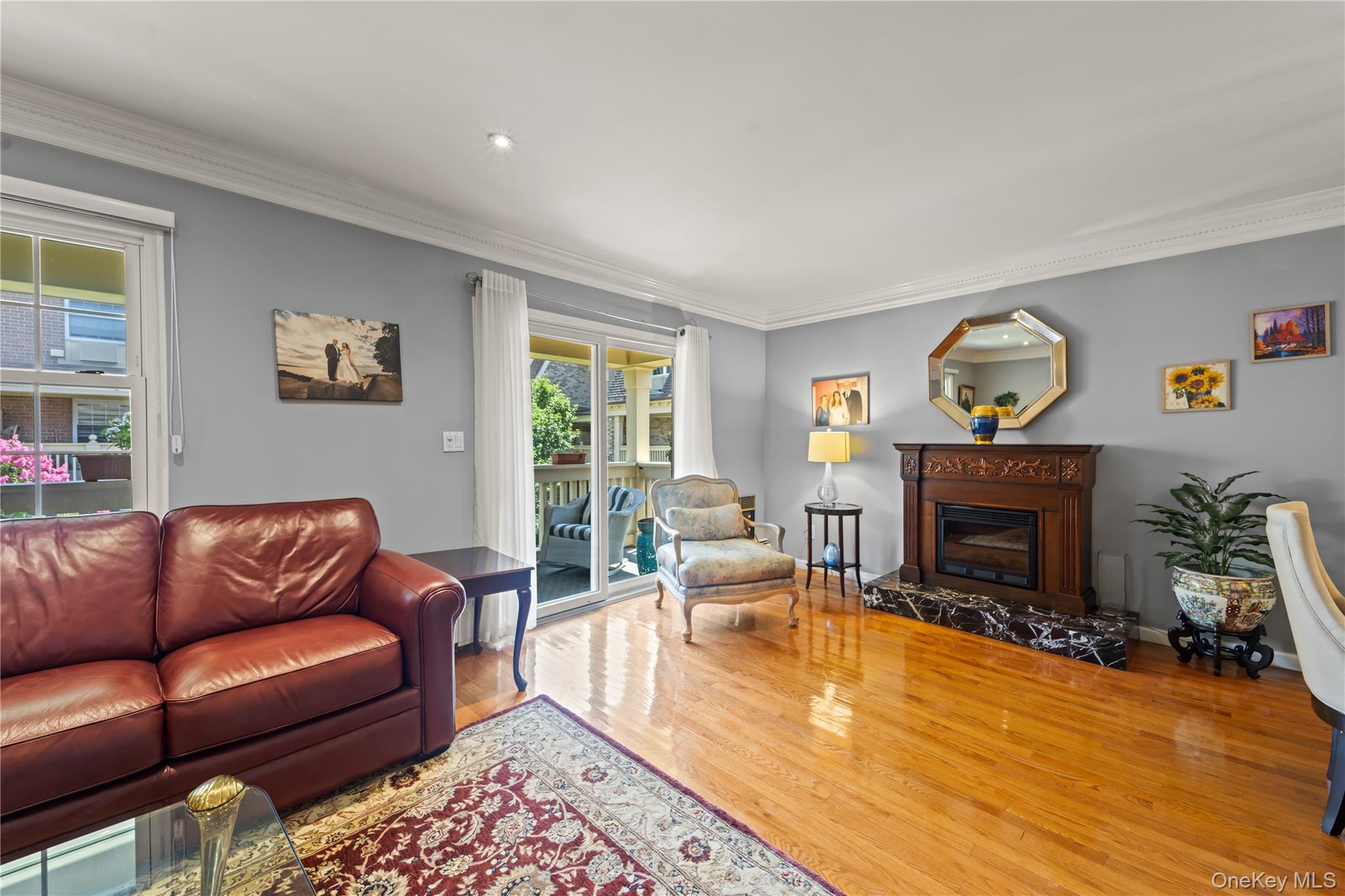 12-35 Robin Lane # Upper, Bayside, NY 11360