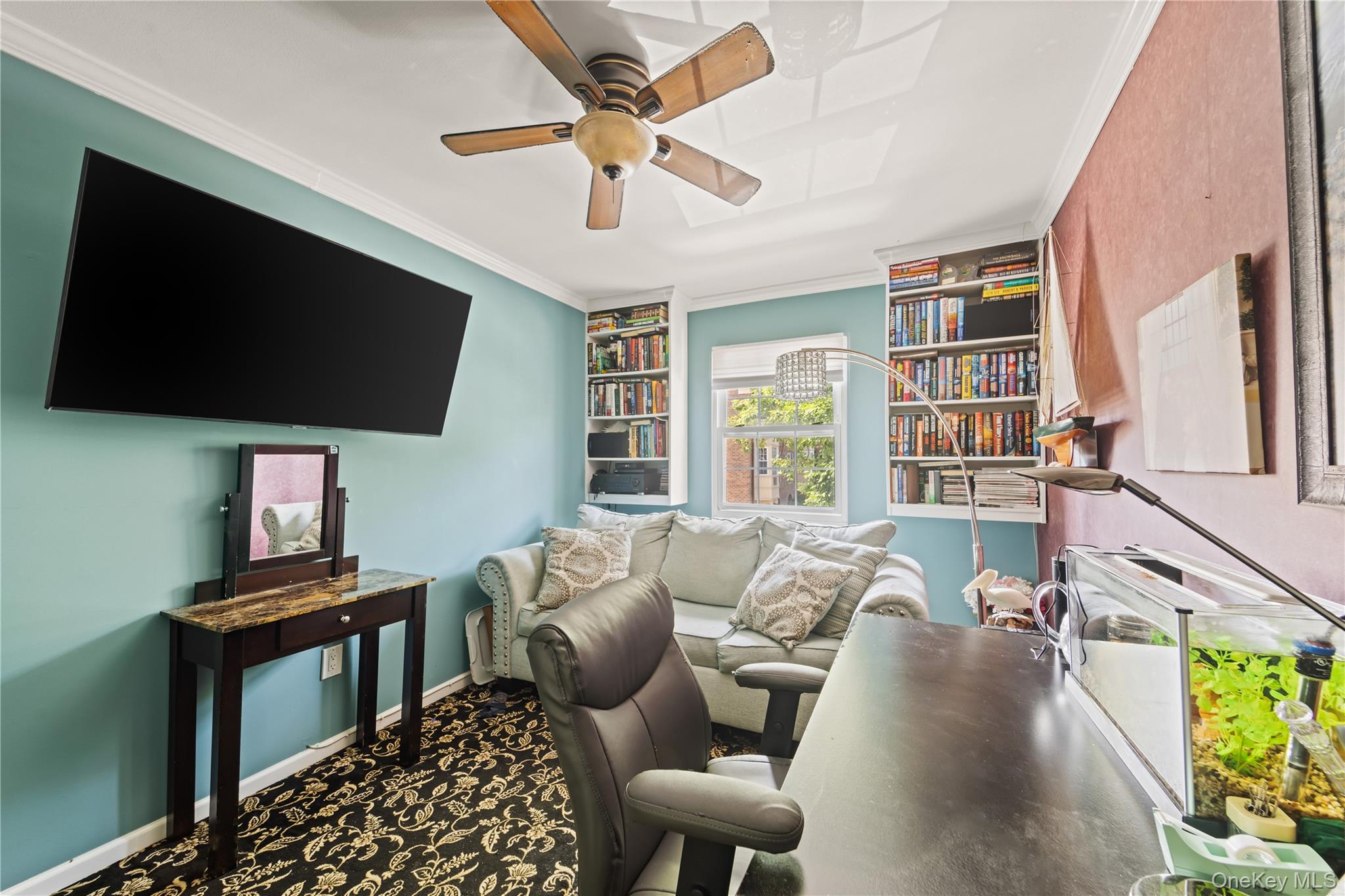 12-35 Robin Lane # Upper, Bayside, NY 11360