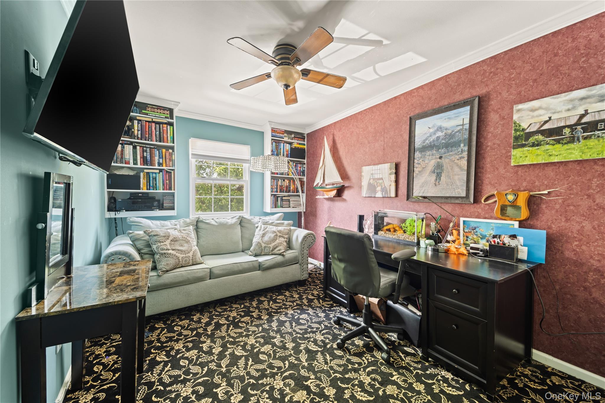 12-35 Robin Lane # Upper, Bayside, NY 11360