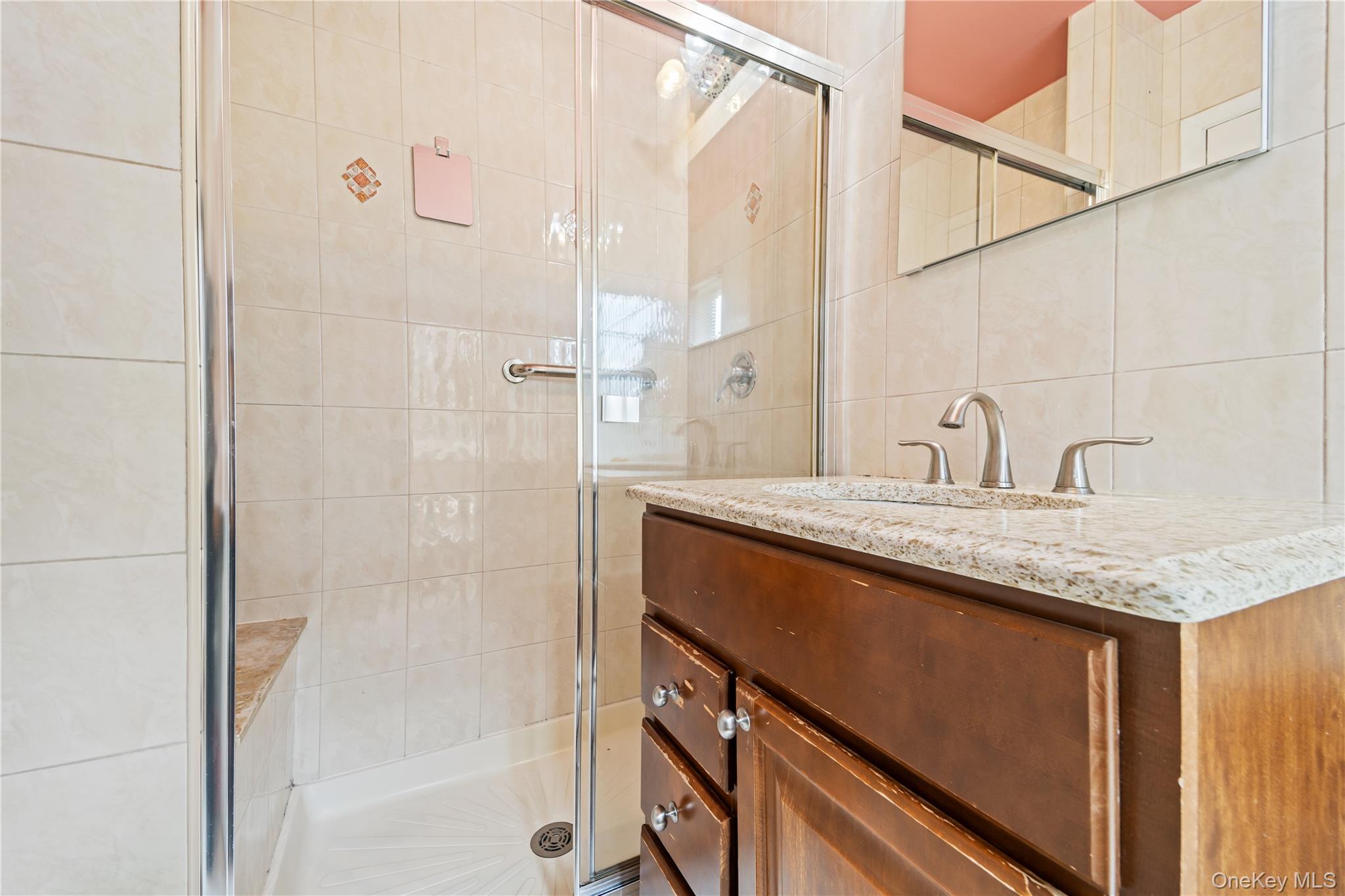 12-35 Robin Lane # Upper, Bayside, NY 11360