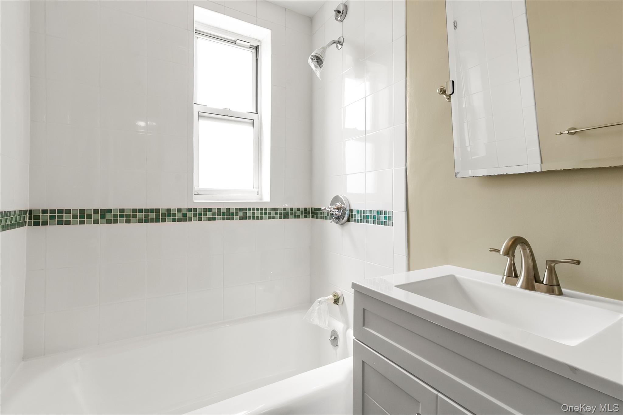 1 Sadore Lane # 4T, Yonkers, NY 10710