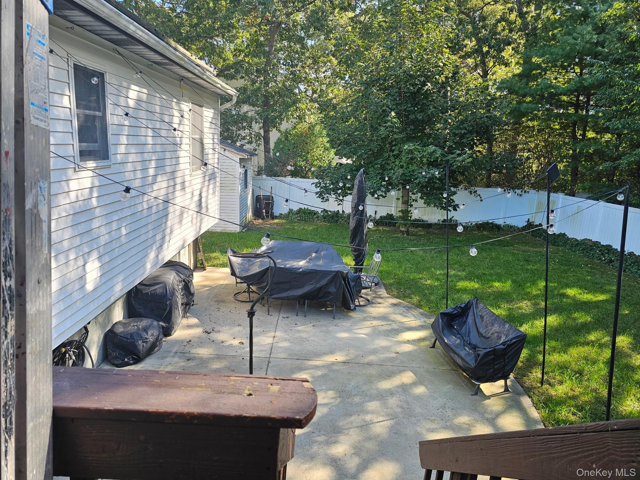 10 Joanna Place, Port Jefferson Station, NY 11776