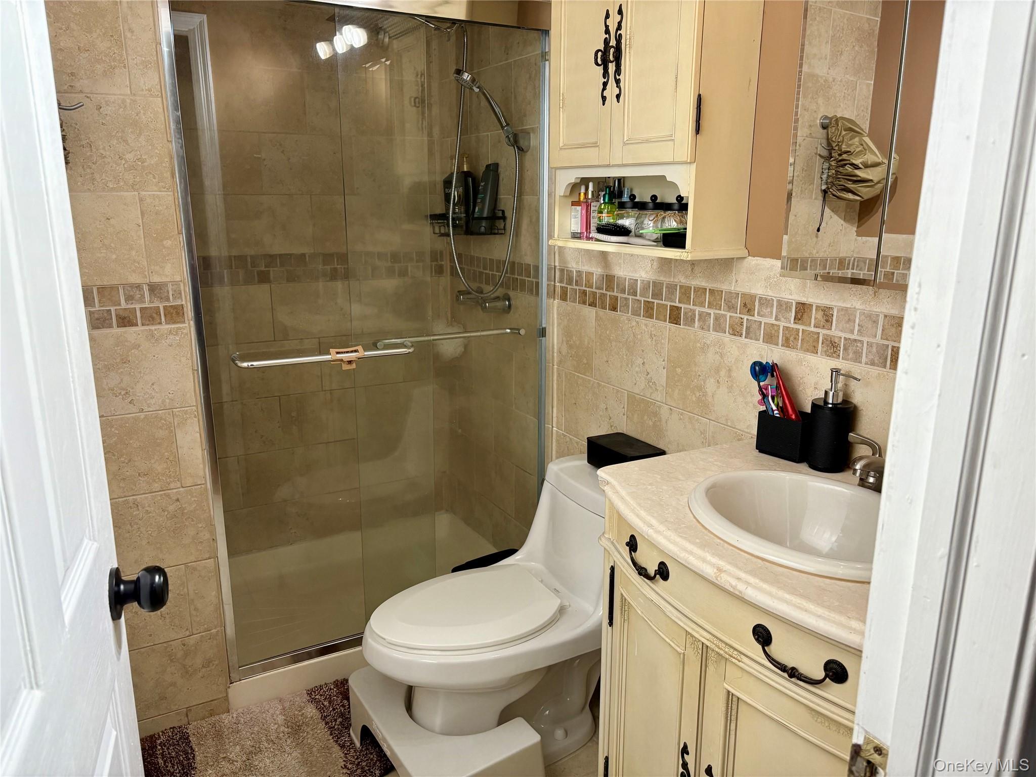 10 Joanna Place, Port Jefferson Station, NY 11776