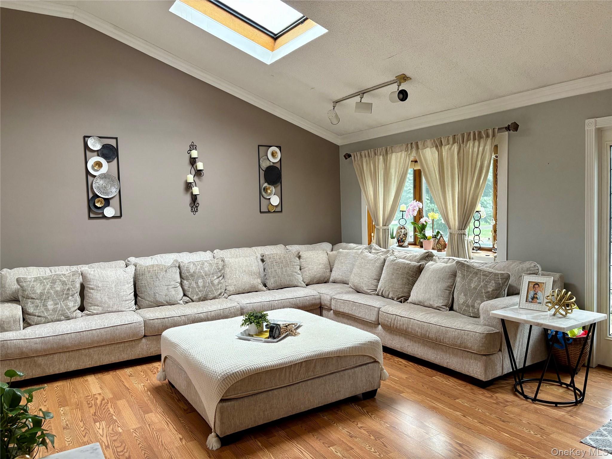 10 Joanna Place, Port Jefferson Station, NY 11776