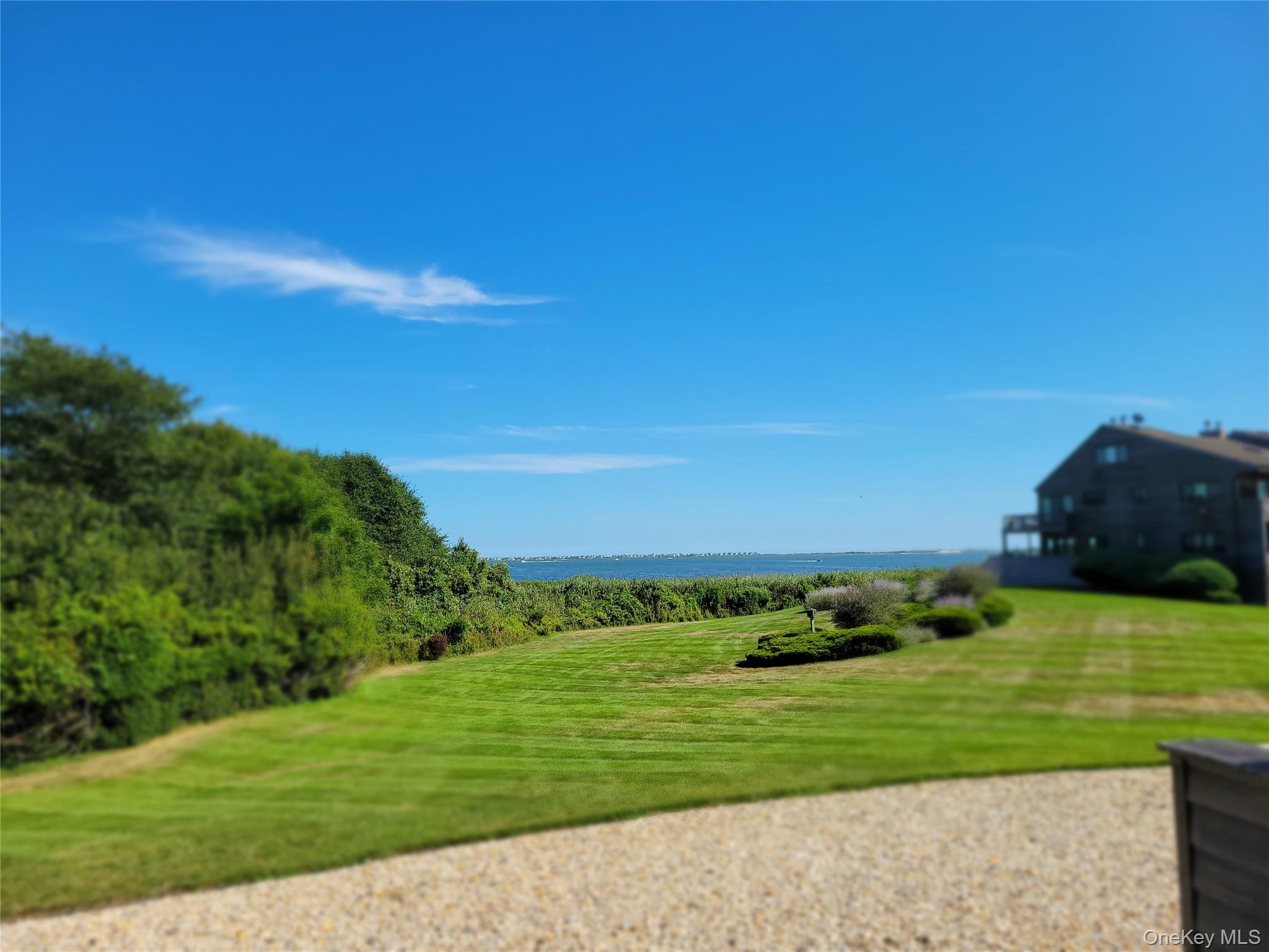 59-39 Watchogue Avenue, East Moriches, NY 11940