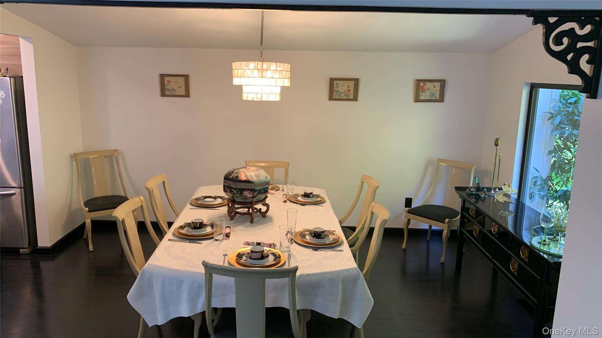 40 Cedar Lane N, Glen Head, NY 11545