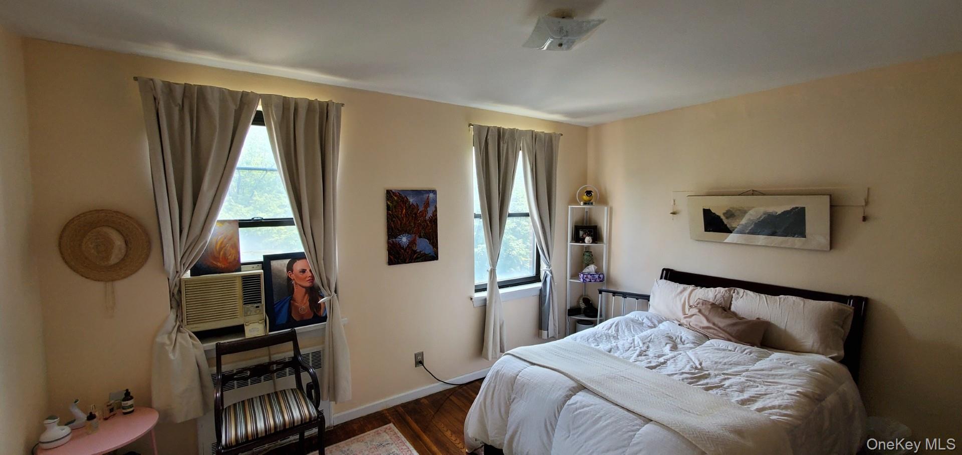 25-12 Union Street # 3B, Flushing, NY 11354