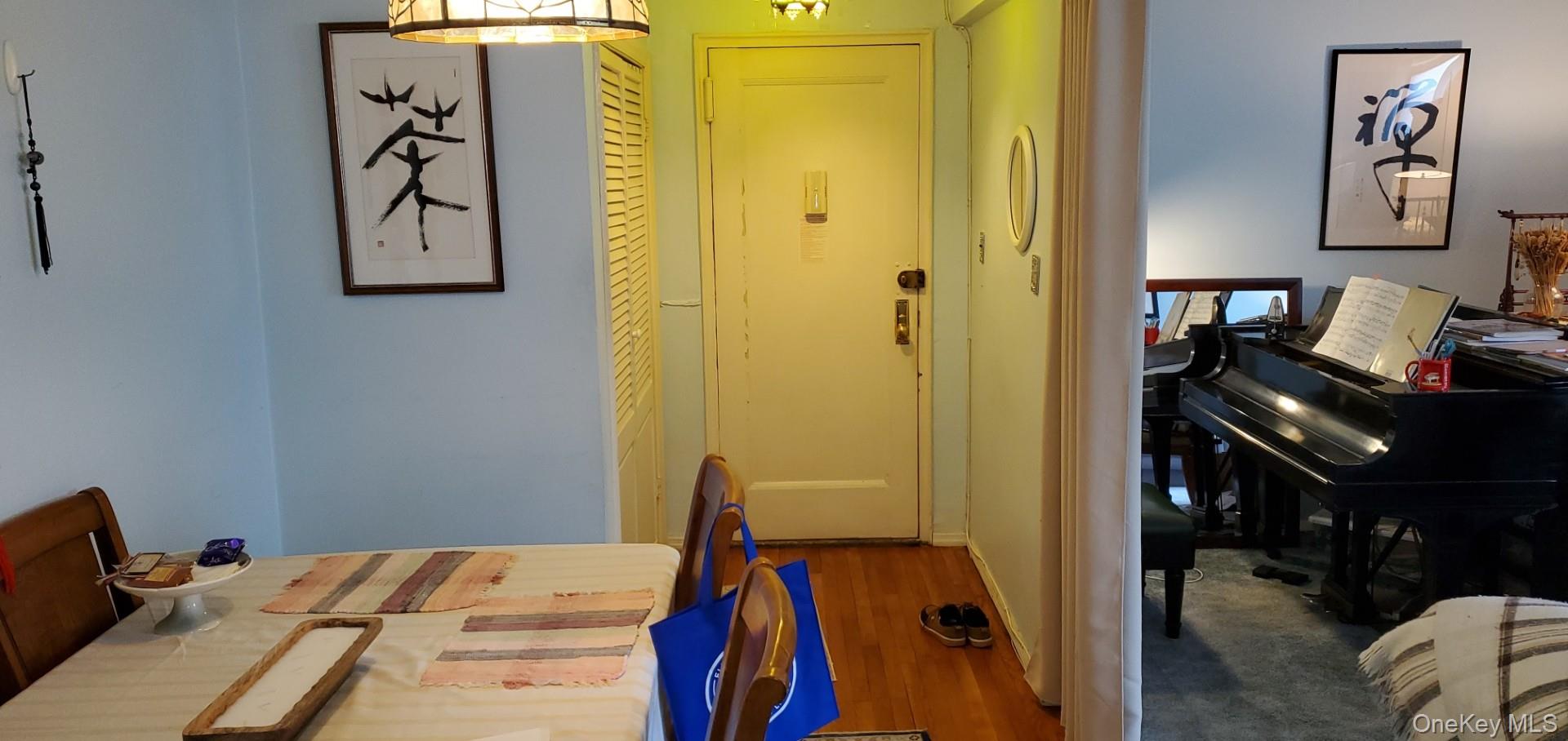 25-12 Union Street # 3B, Flushing, NY 11354