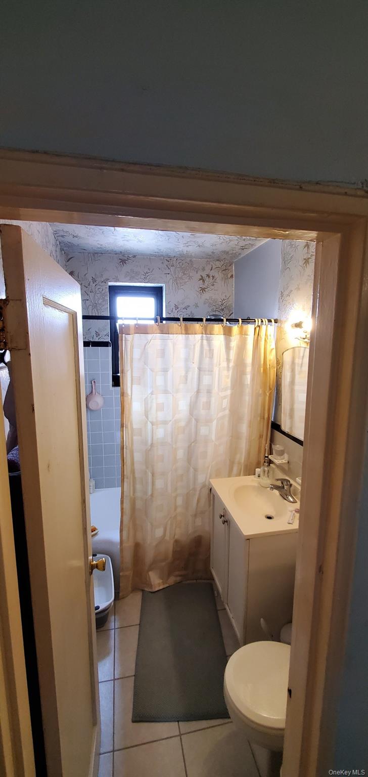 25-12 Union Street # 3B, Flushing, NY 11354