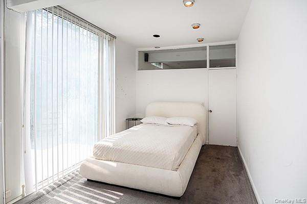 145 Arrandale Avenue, Great Neck, NY 11024