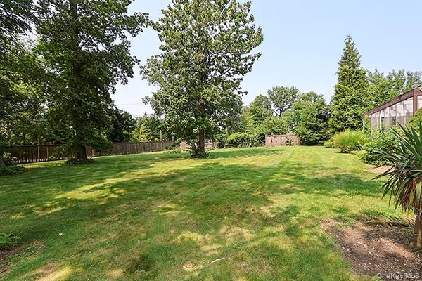 145 Arrandale Avenue, Great Neck, NY 11024