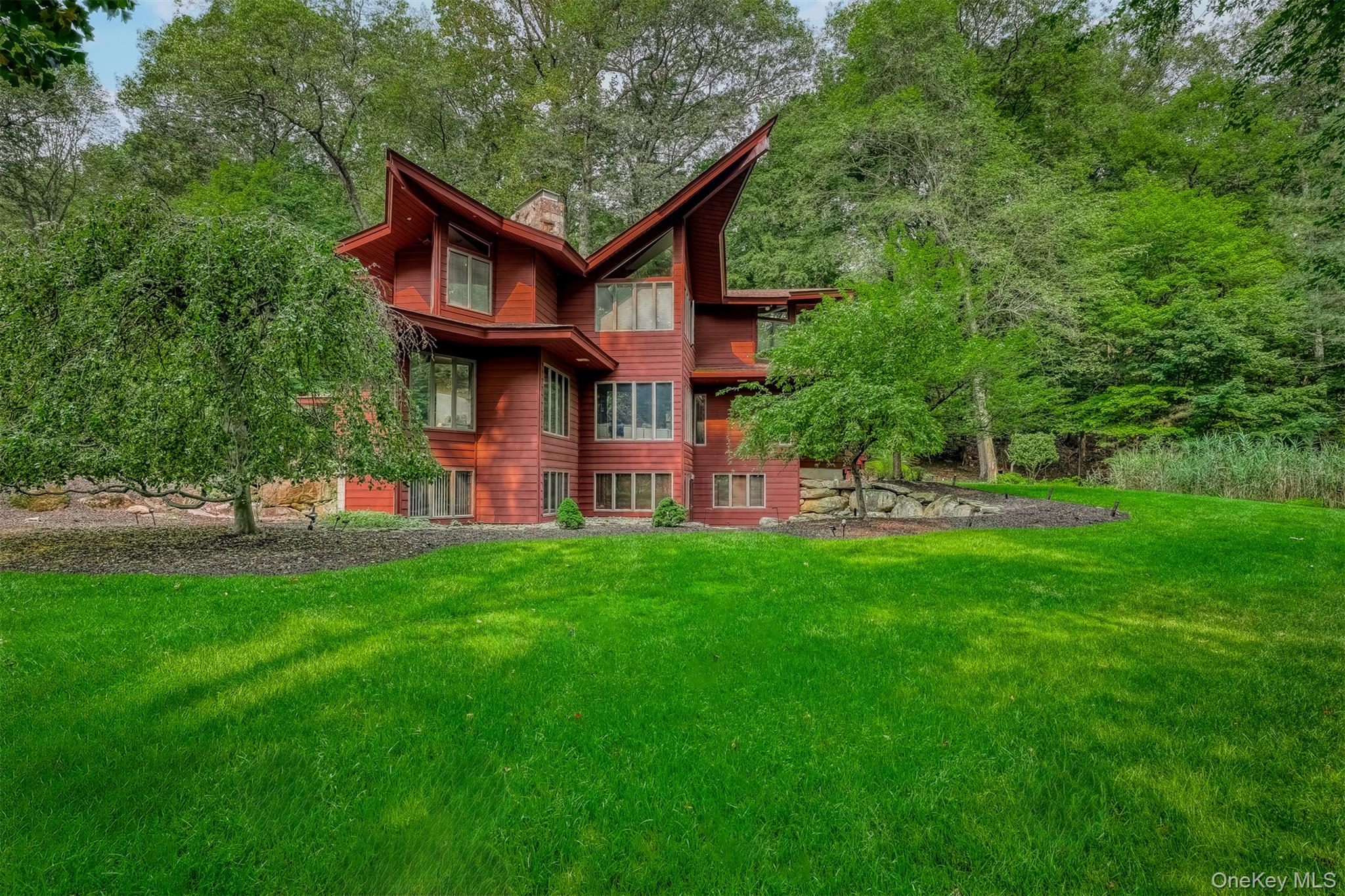 352 Phillips Hill Road, New City, NY 10956