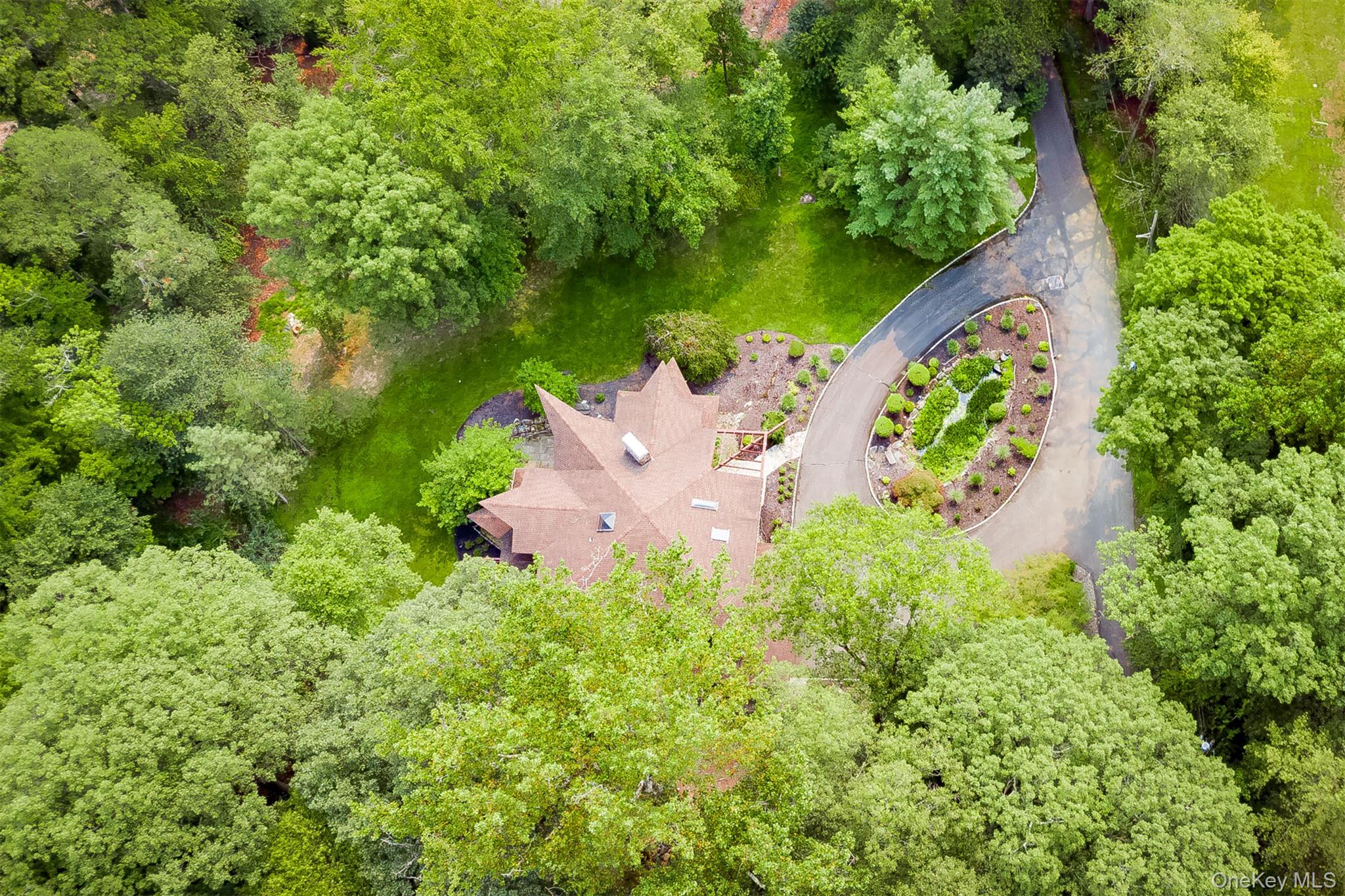 352 Phillips Hill Road, New City, NY 10956