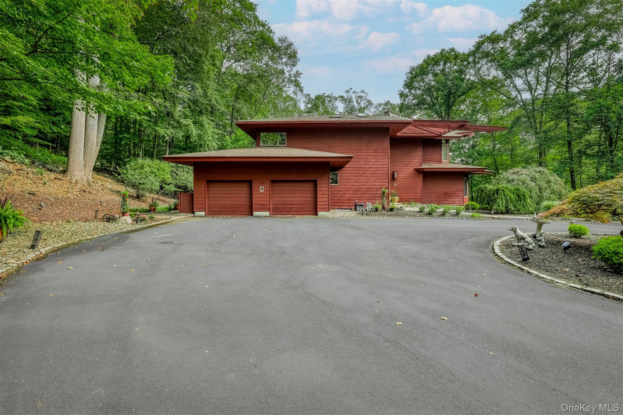 352 Phillips Hill Road, New City, NY 10956