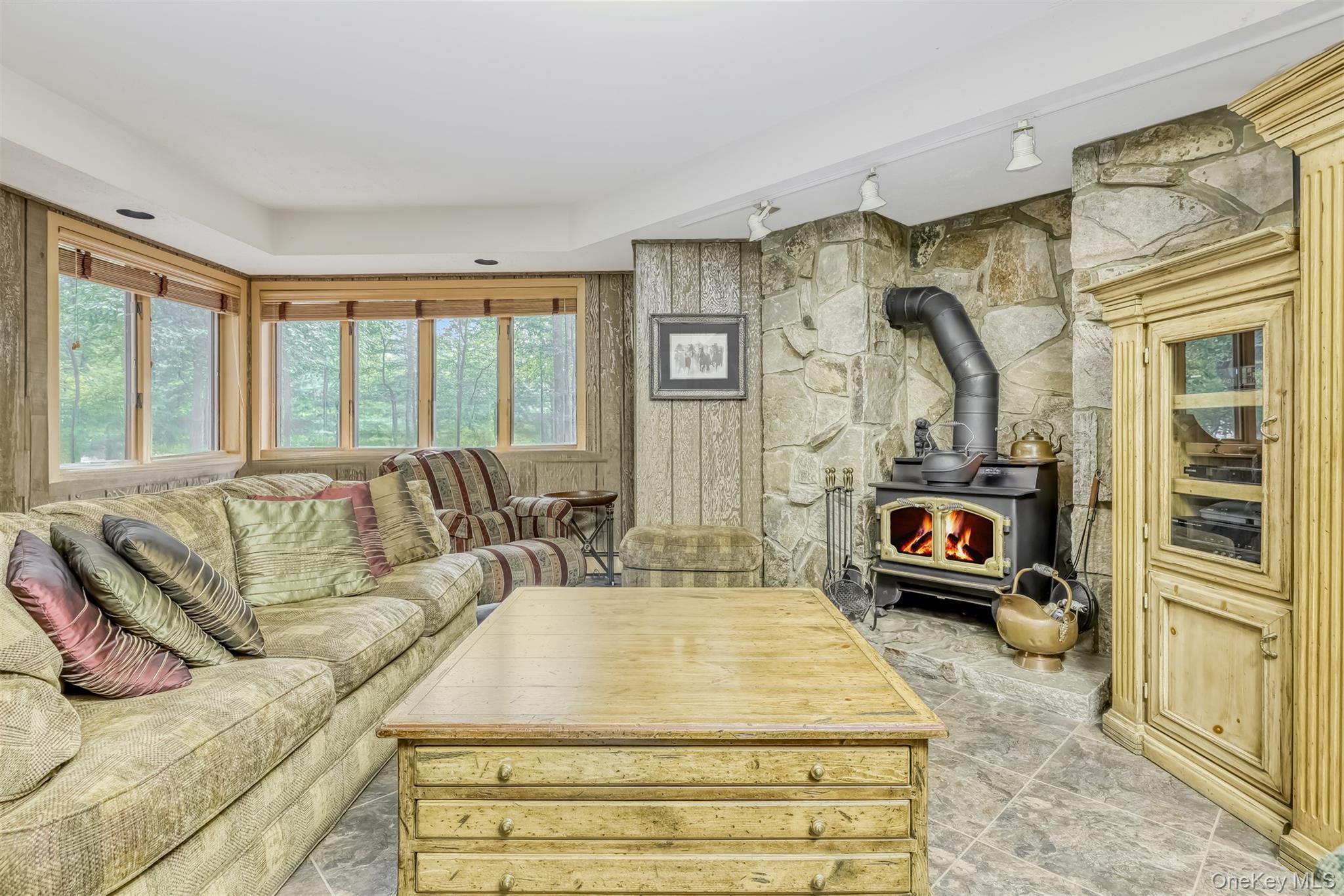 352 Phillips Hill Road, New City, NY 10956