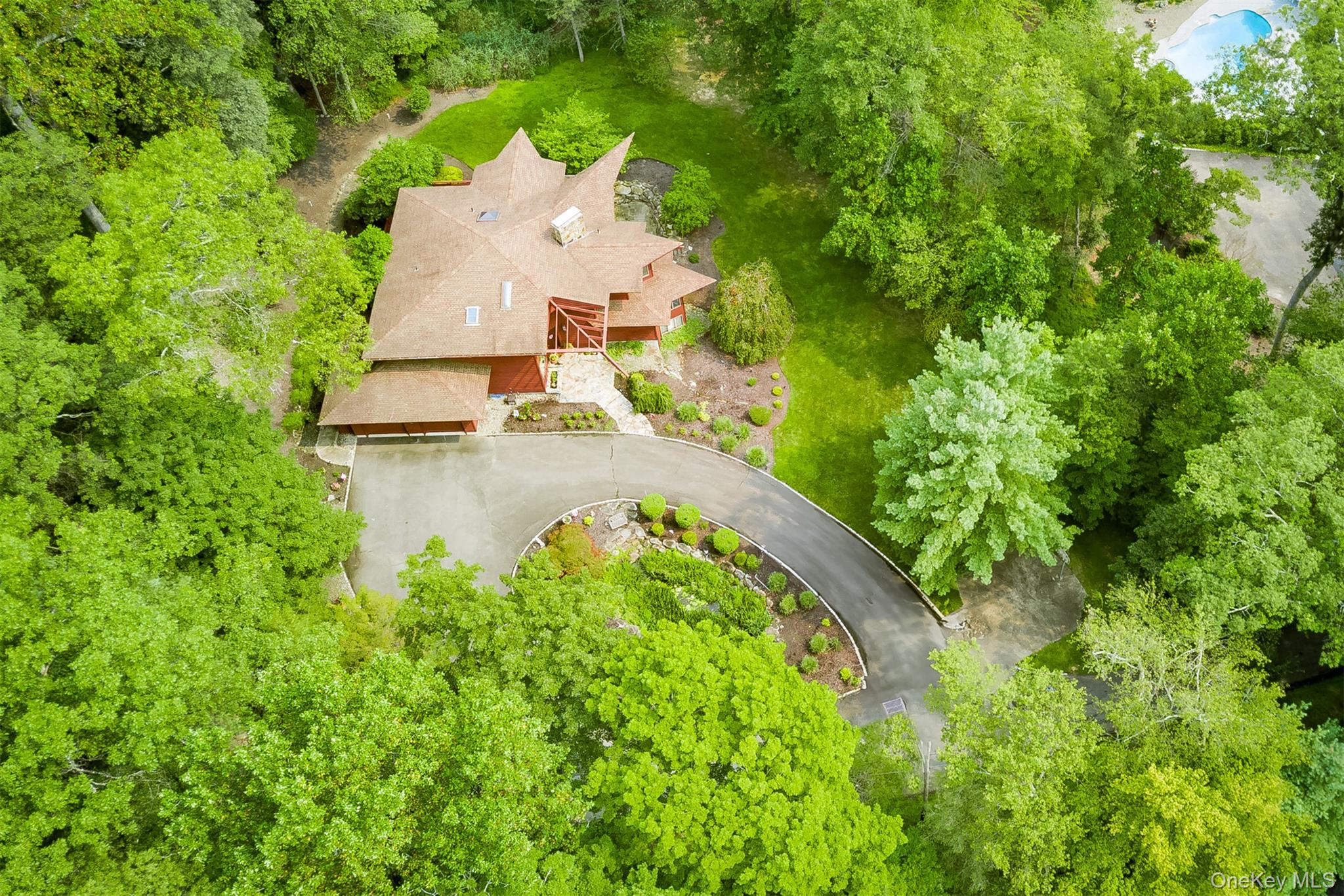 352 Phillips Hill Road, New City, NY 10956