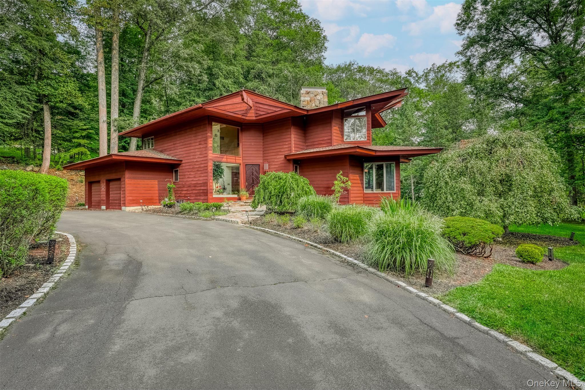 352 Phillips Hill Road, New City, NY 10956