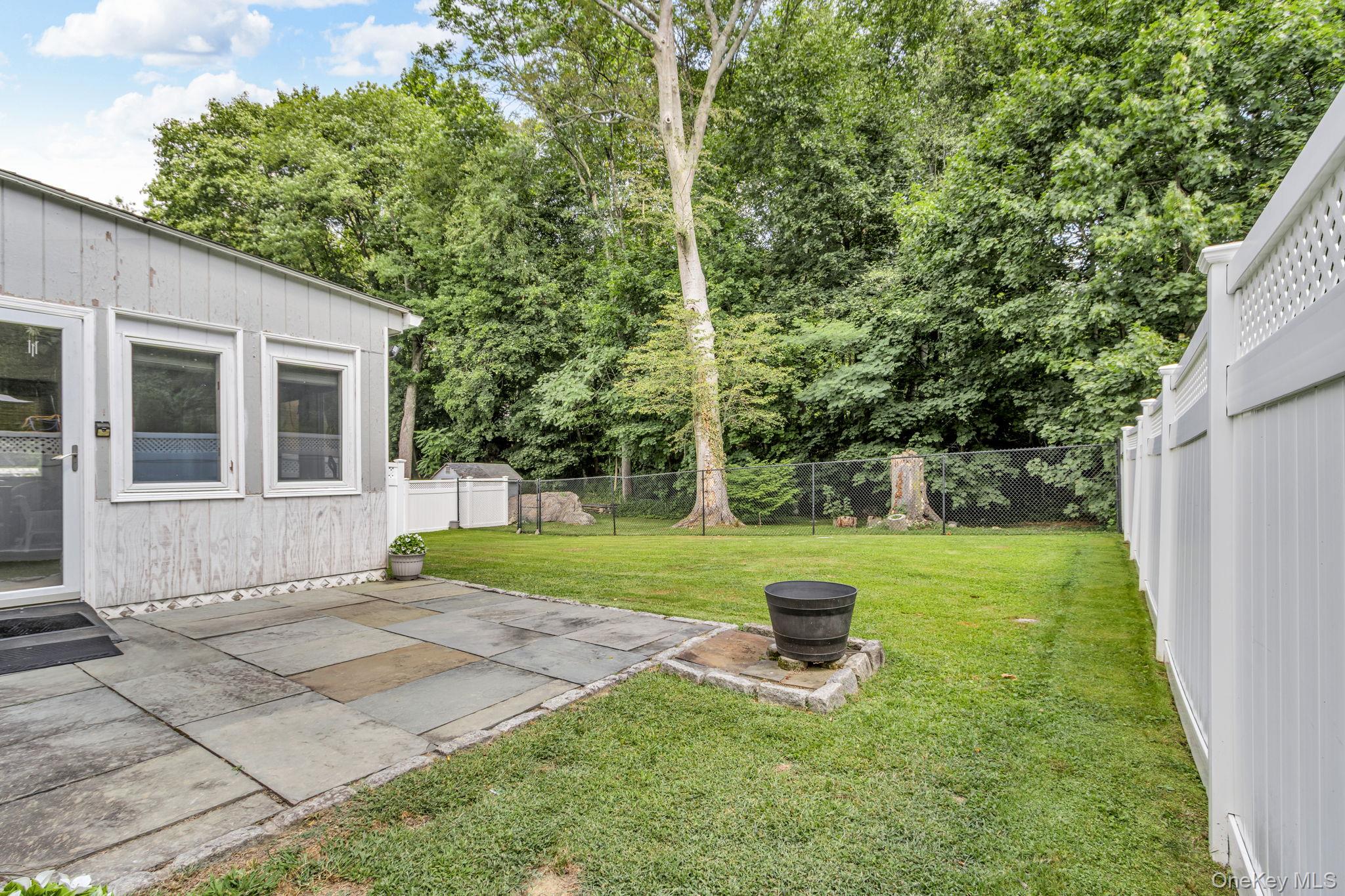 14 Coralyn Avenue, White Plains, NY 10605