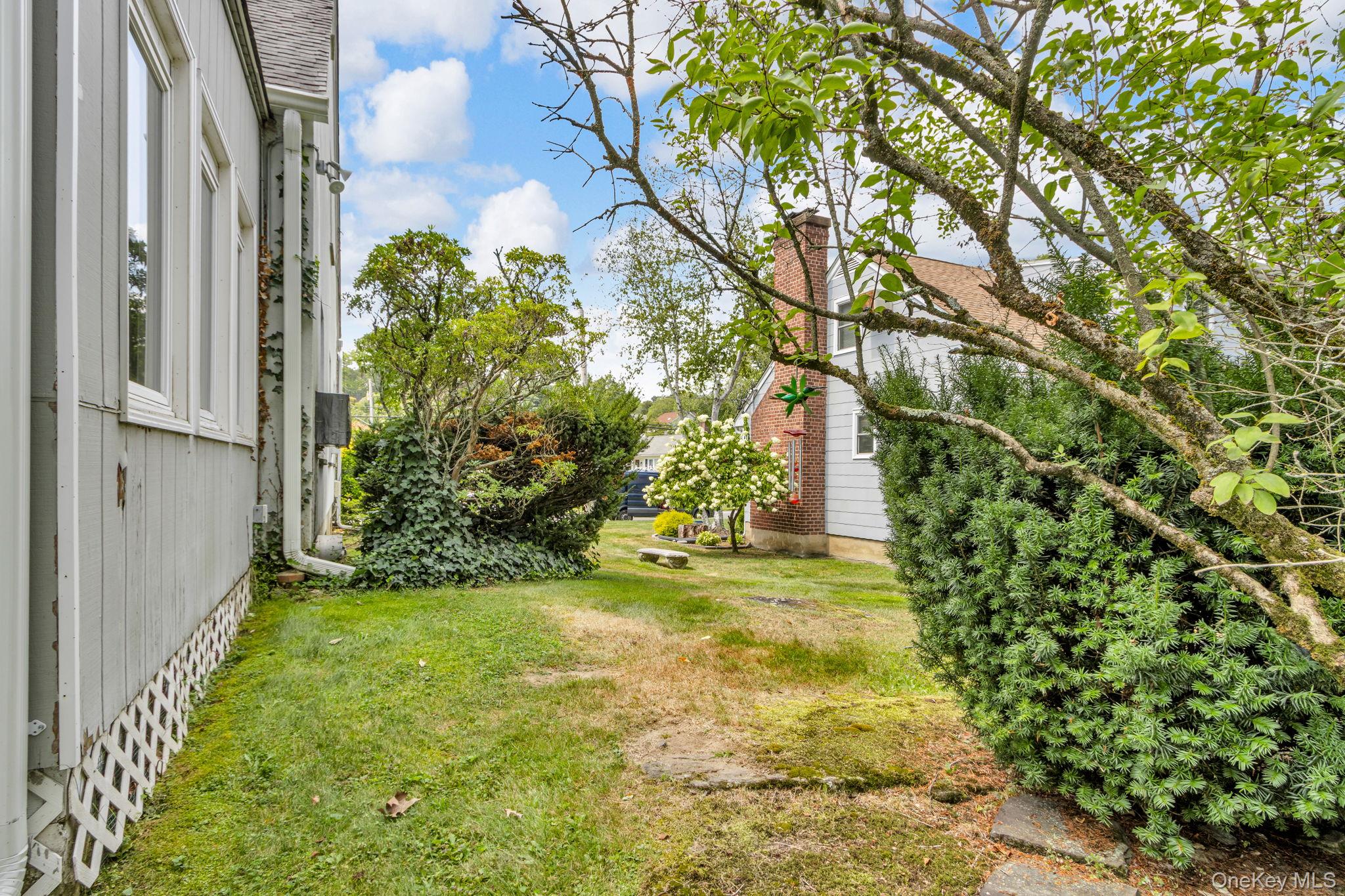 14 Coralyn Avenue, White Plains, NY 10605