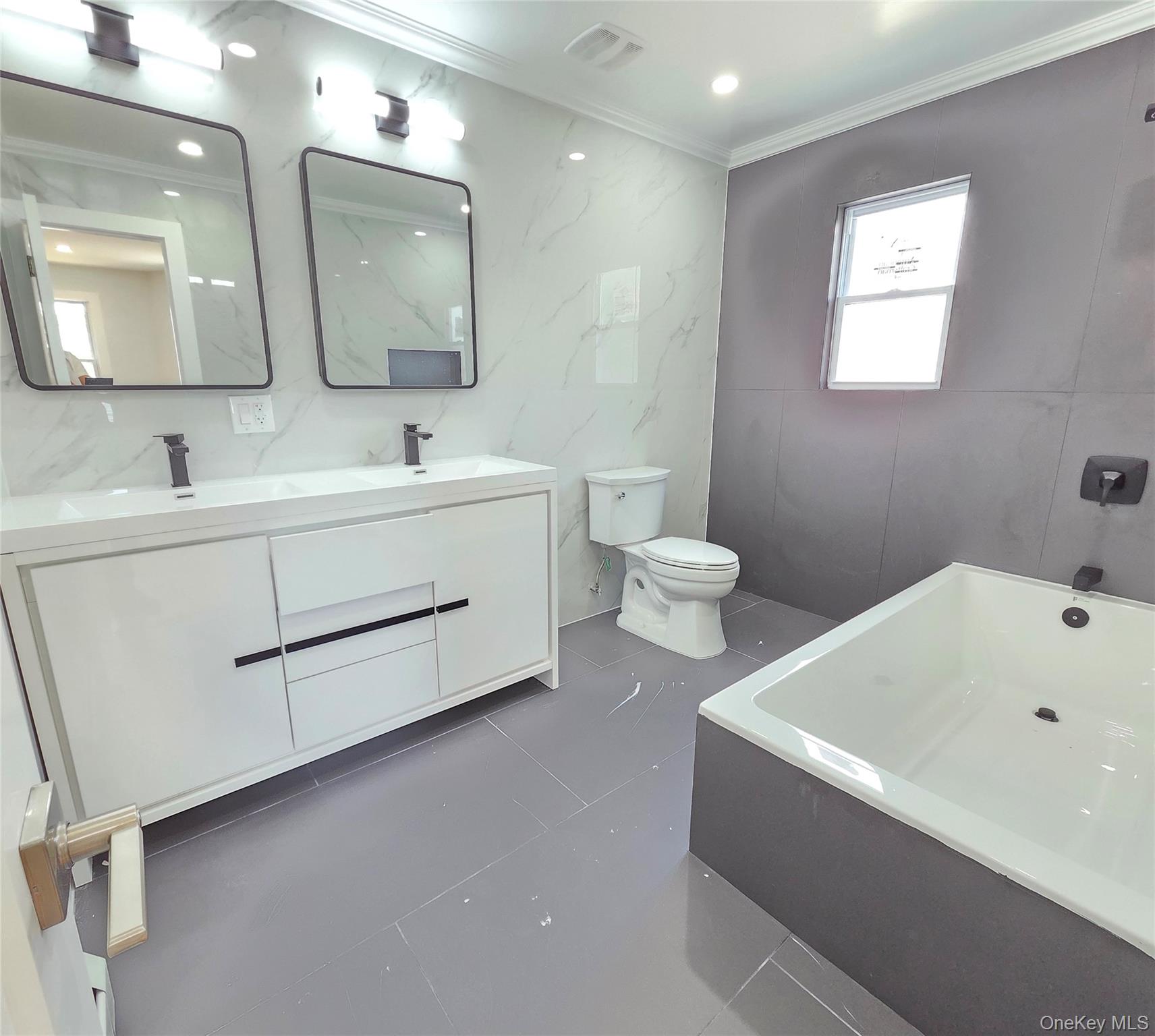 14419 230 Street, Springfield Gardens, NY 11413