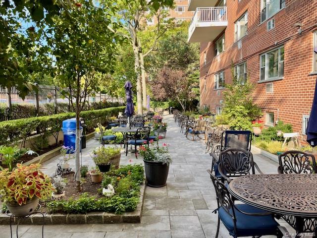 52-30 39th Drive # 6S, Woodside, NY 11377