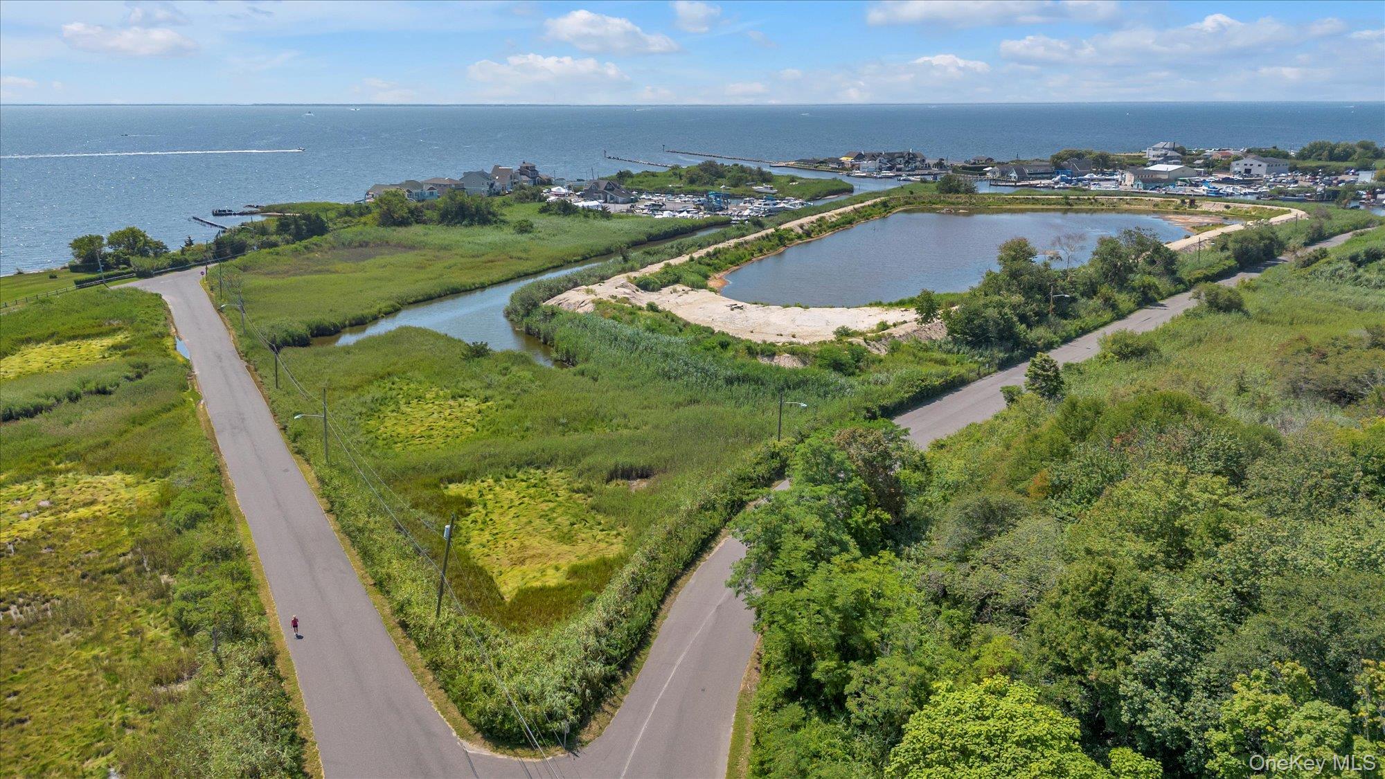 222 Bay Avenue, Bayport, NY 11705