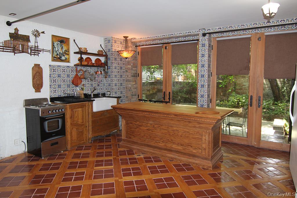 529 Manhattan Avenue, New York (Manhattan), NY 10027