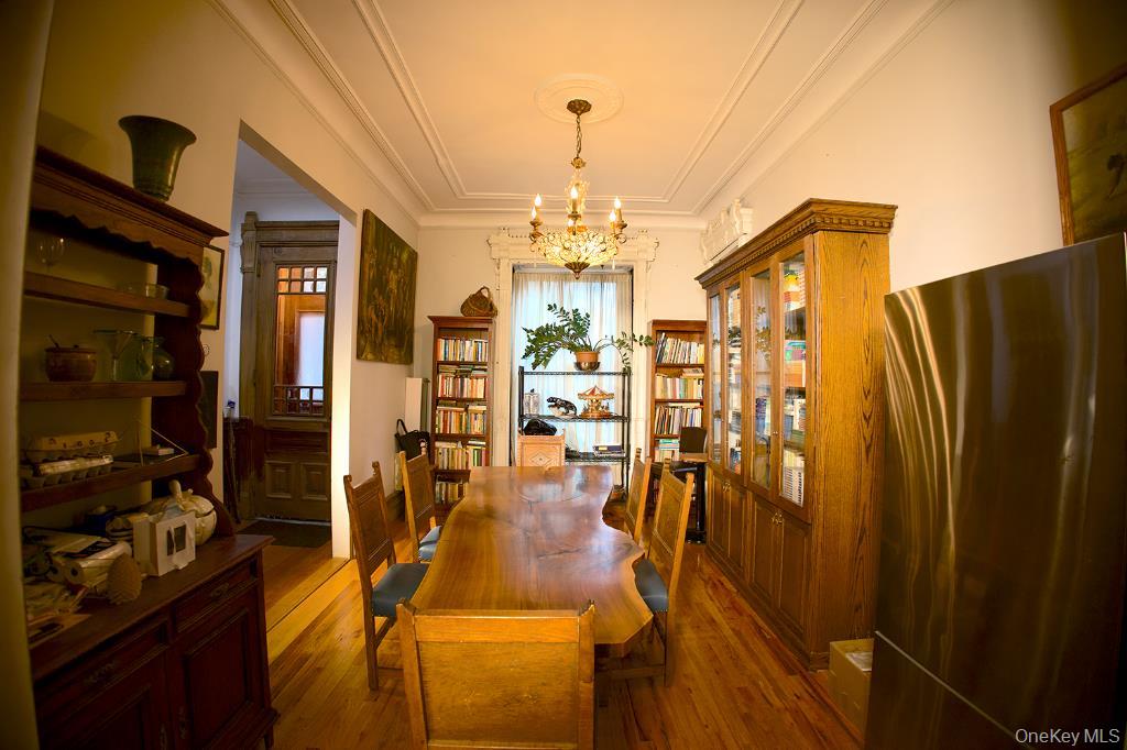 529 Manhattan Avenue, New York (Manhattan), NY 10027