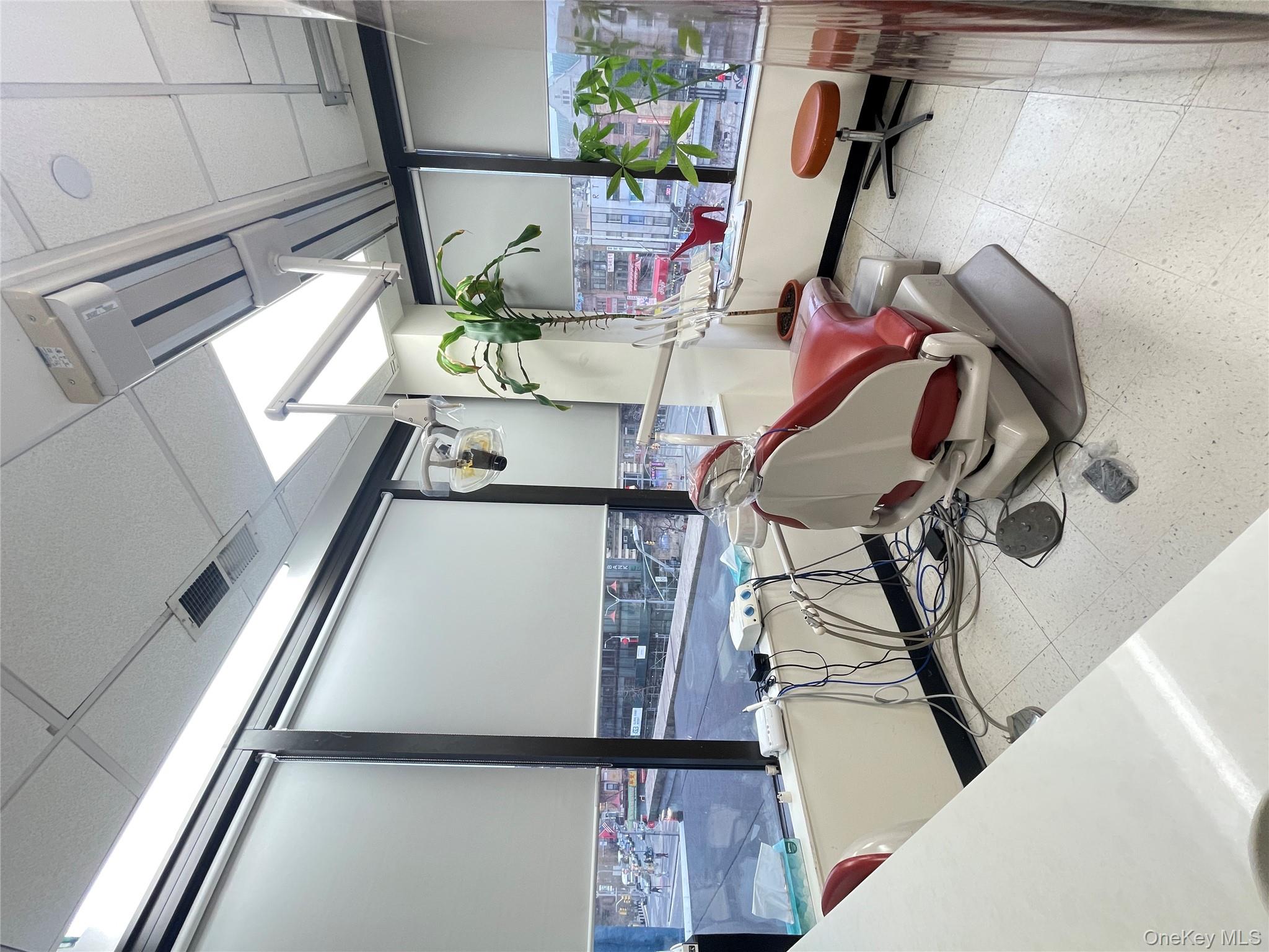 2 Mott St, New York (Manhattan), NY 10013