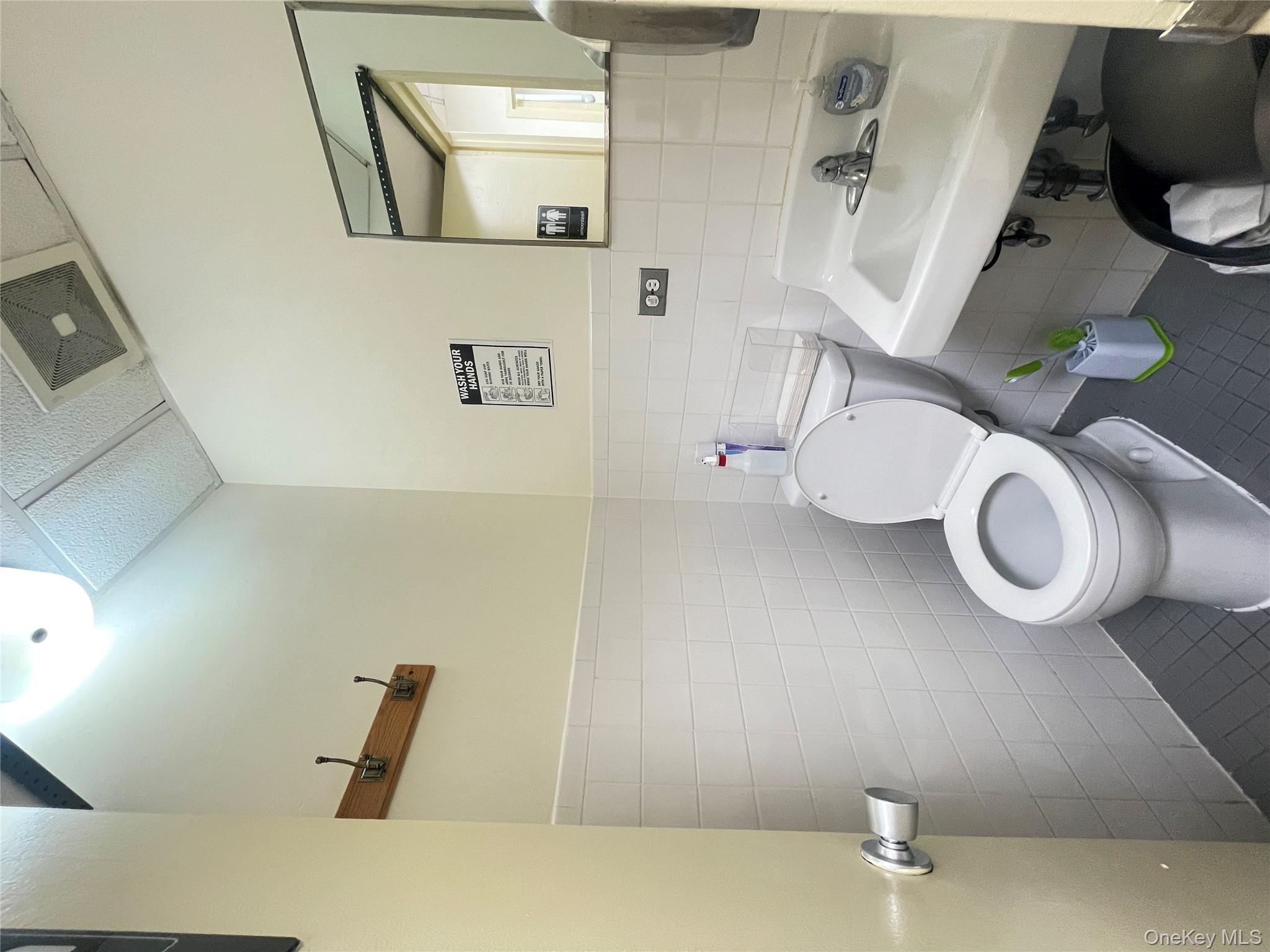 2 Mott St, New York (Manhattan), NY 10013