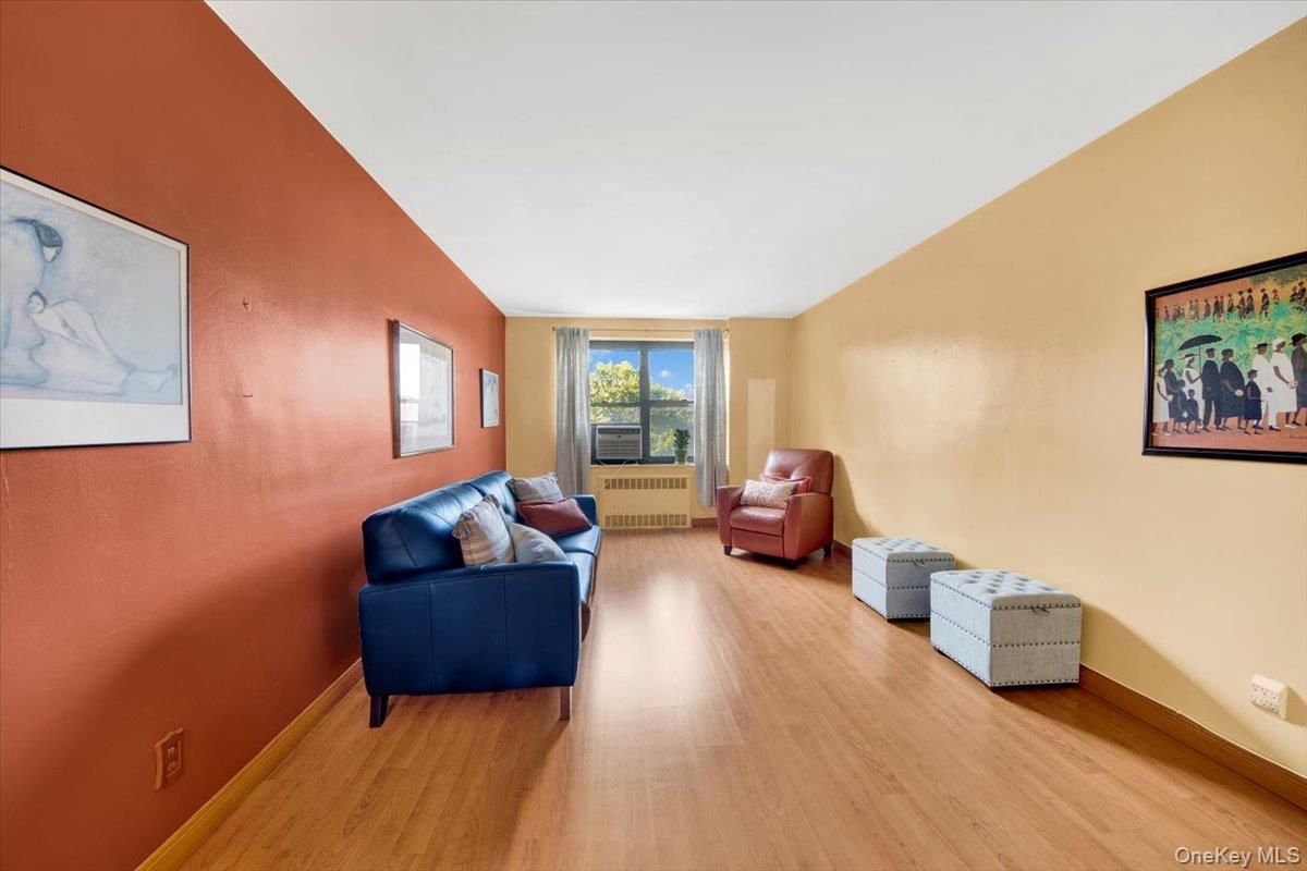 25-40 Union Street # 3F, Flushing, NY 11354