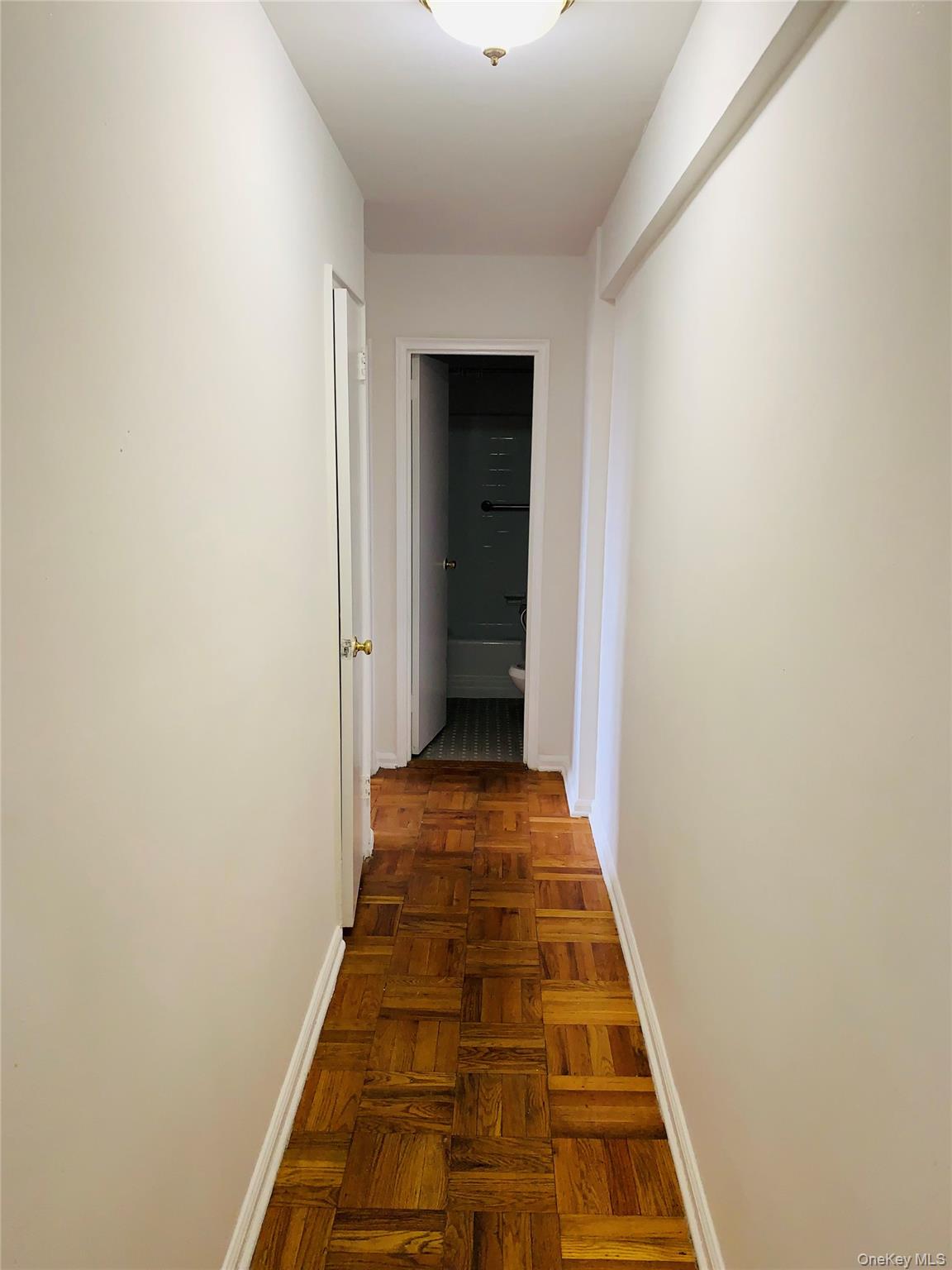 80 Knolls Crescent # 6M, Bronx, NY 10463