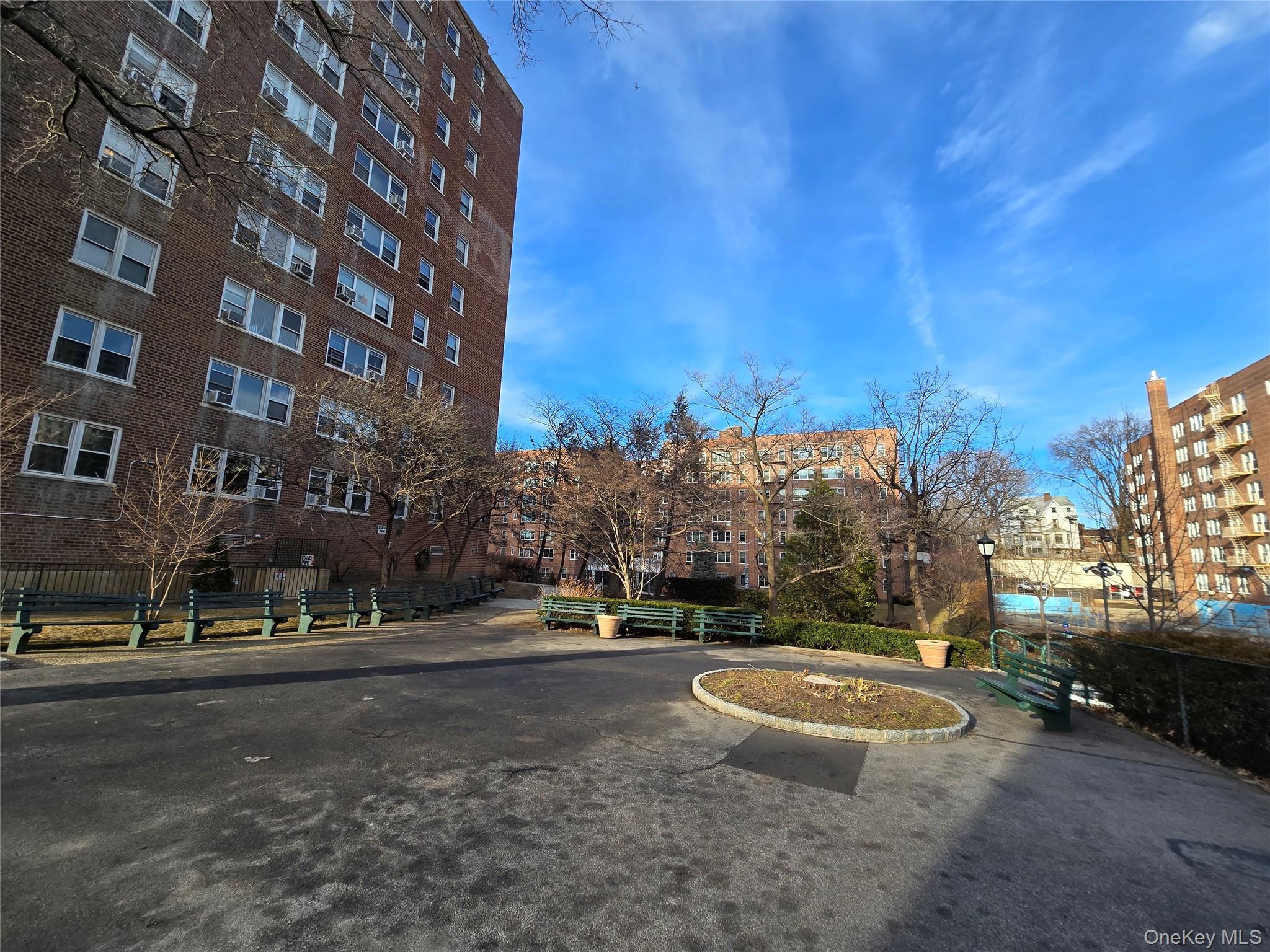 80 Knolls Crescent # 6M, Bronx, NY 10463
