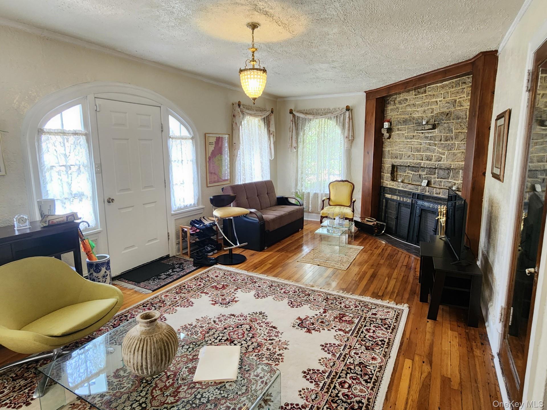 19 Esplanade, Mount Vernon, NY 10553