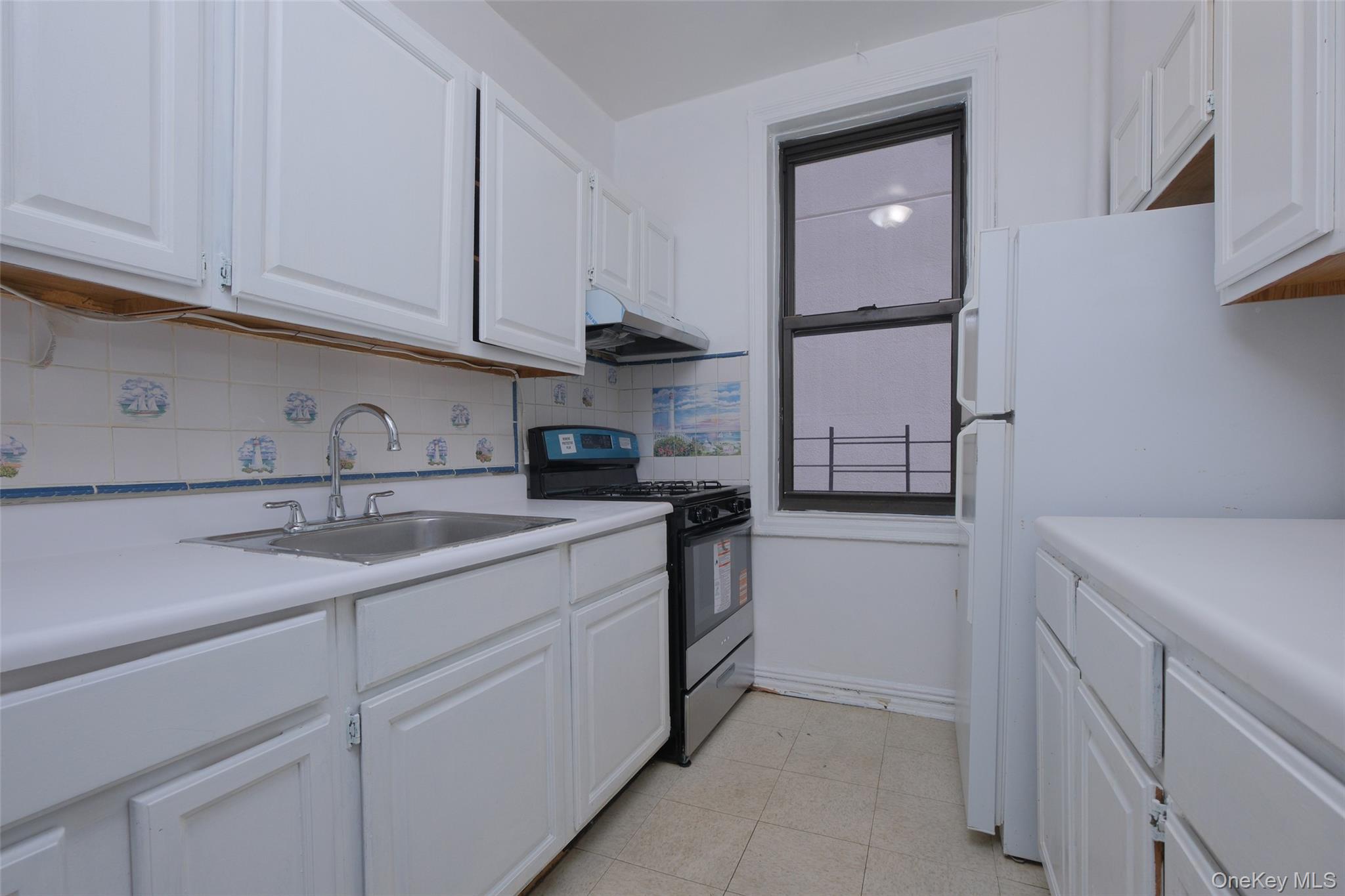 340 E Mosholu Parkway S # 2-C, Bronx, NY 10458