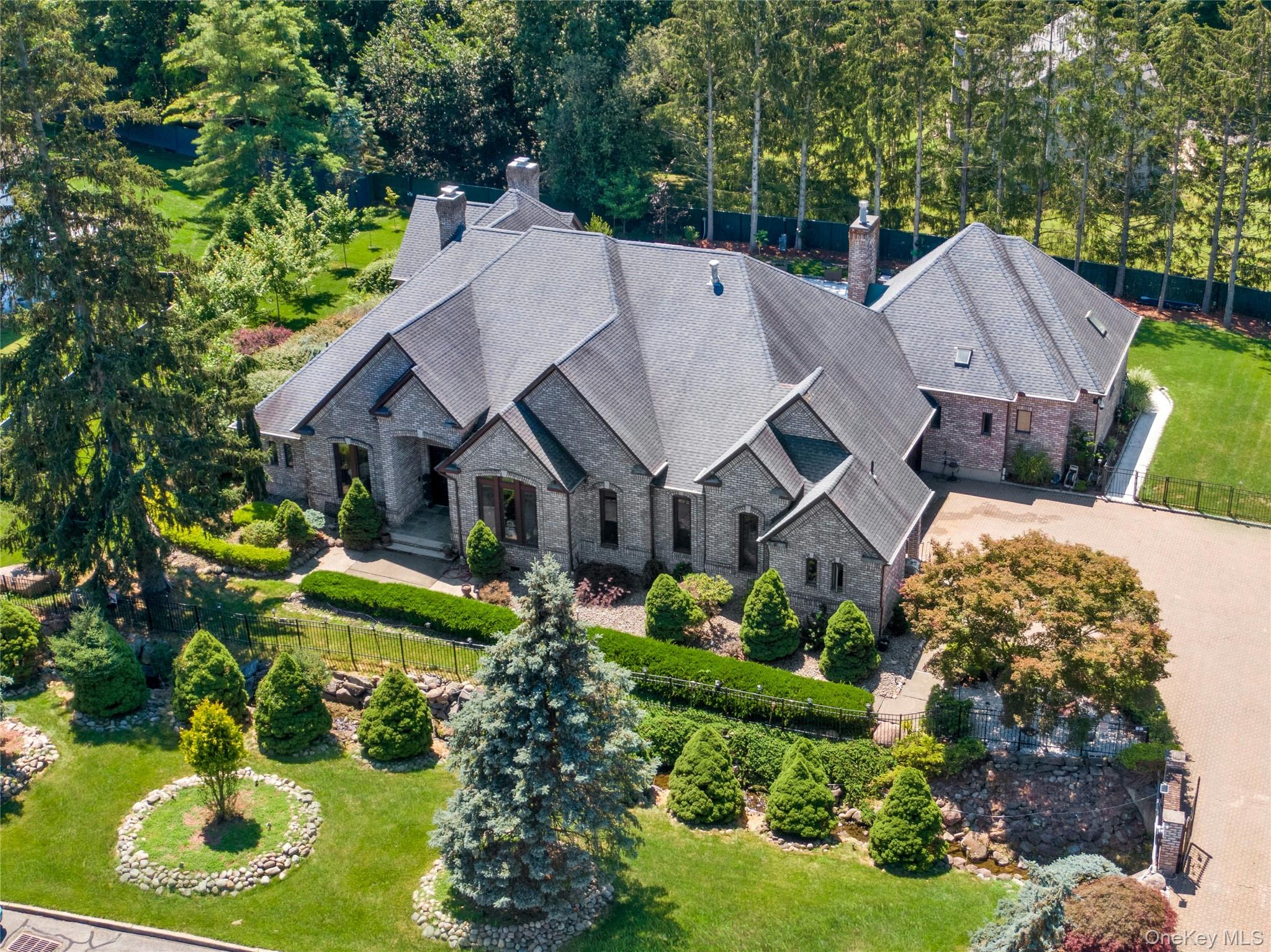 26 Pine Glen Drive, Blauvelt, NY 10913