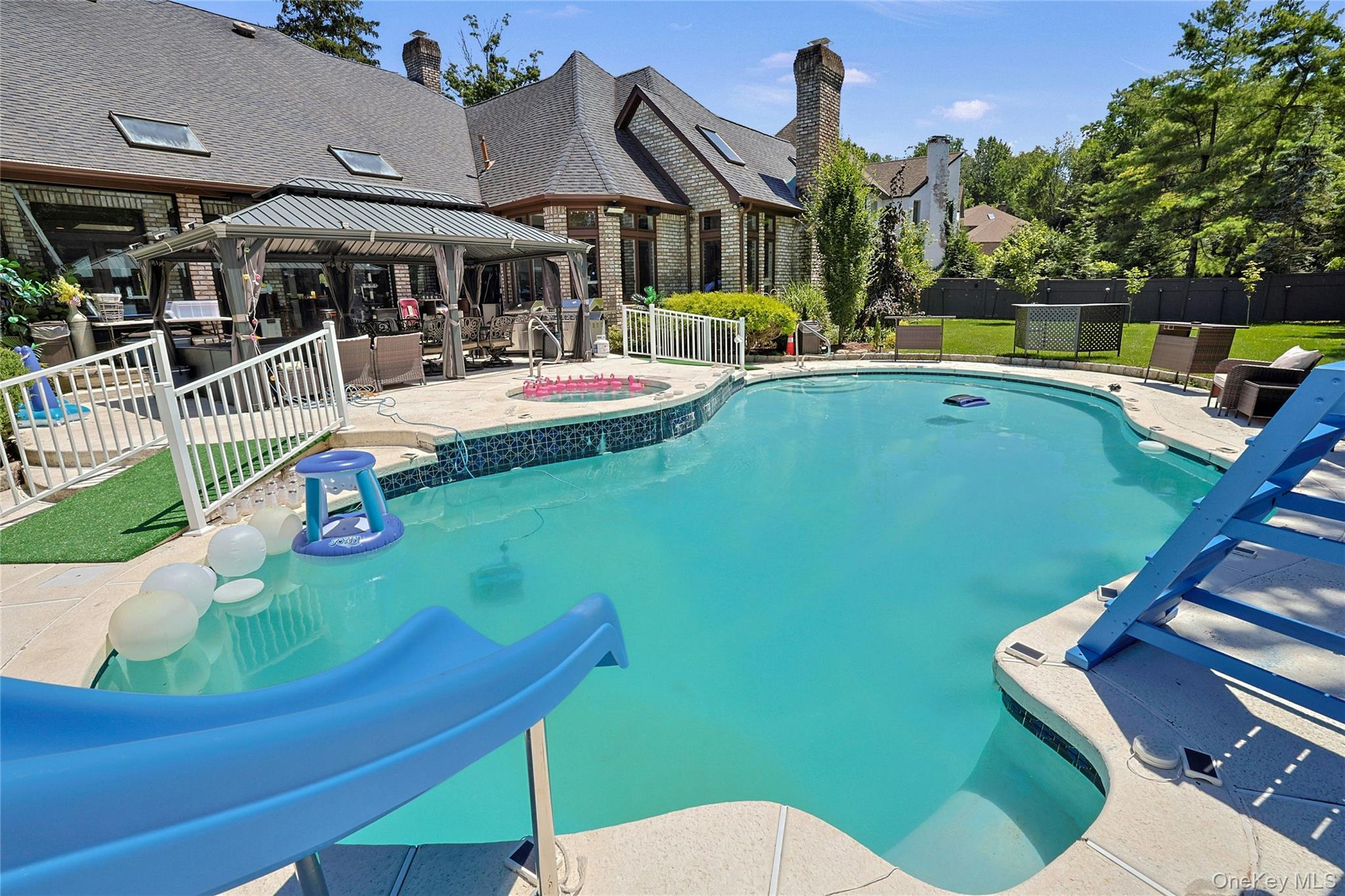 26 Pine Glen Drive, Blauvelt, NY 10913