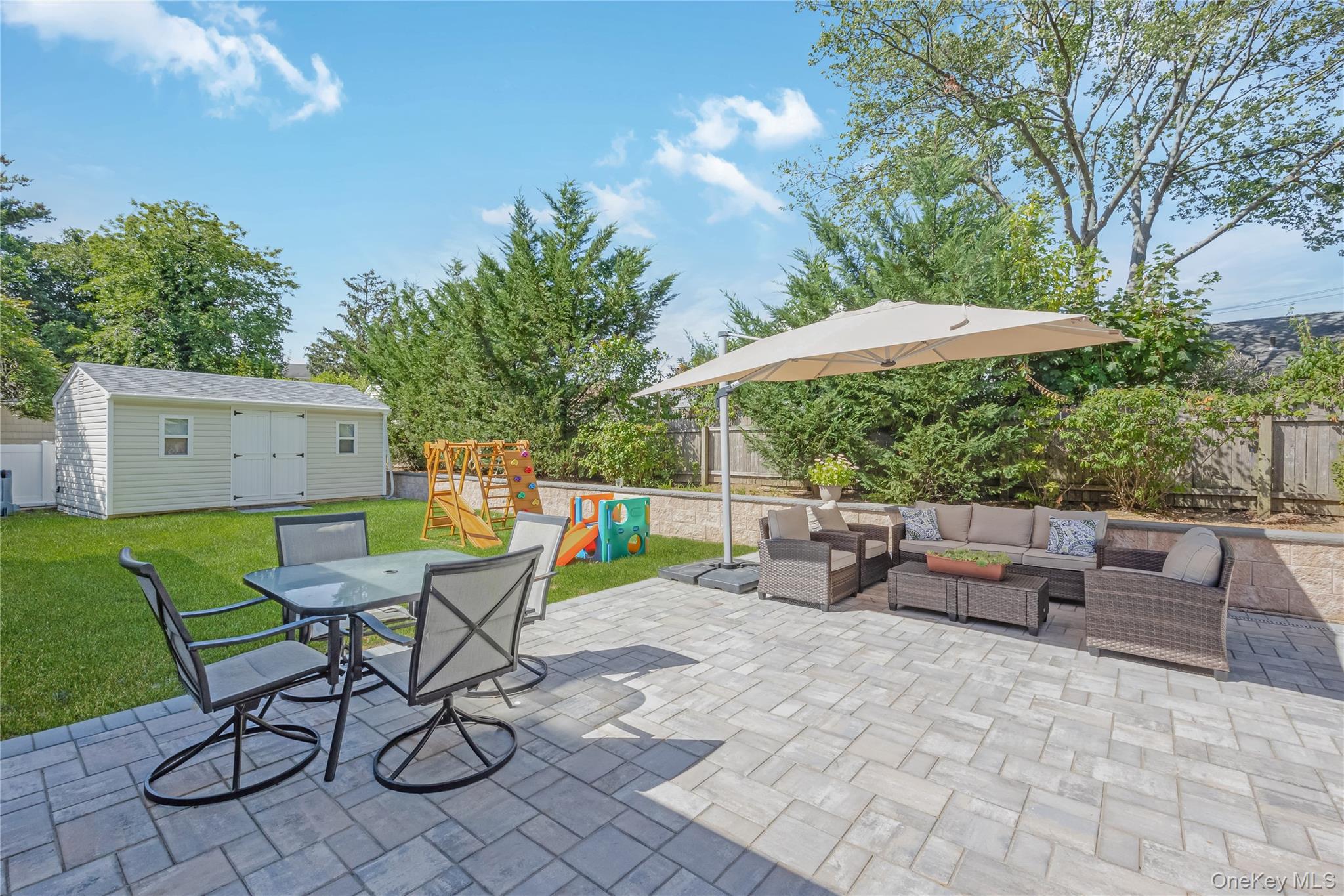 16 Lynwood Drive, Valley Stream, NY 11580