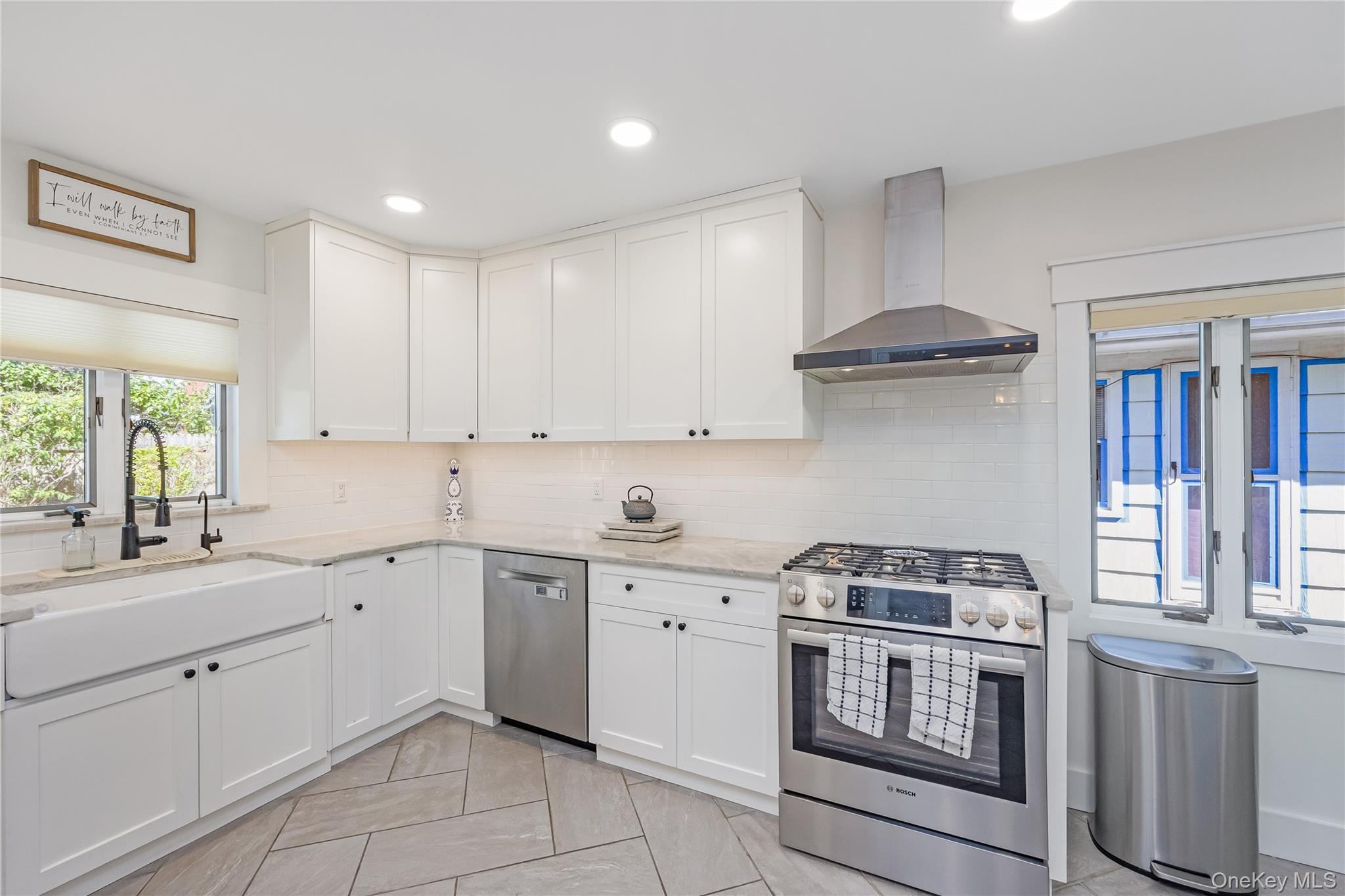 16 Lynwood Drive, Valley Stream, NY 11580