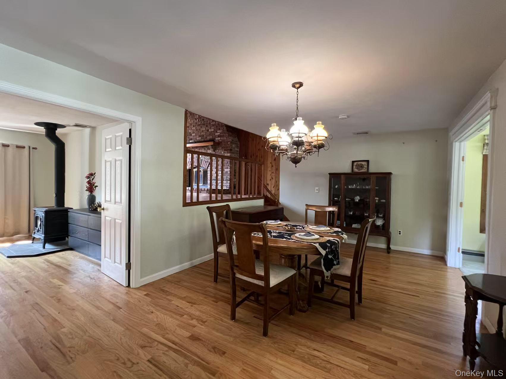 216 Glenwood Lane, Port Jefferson, NY 11777