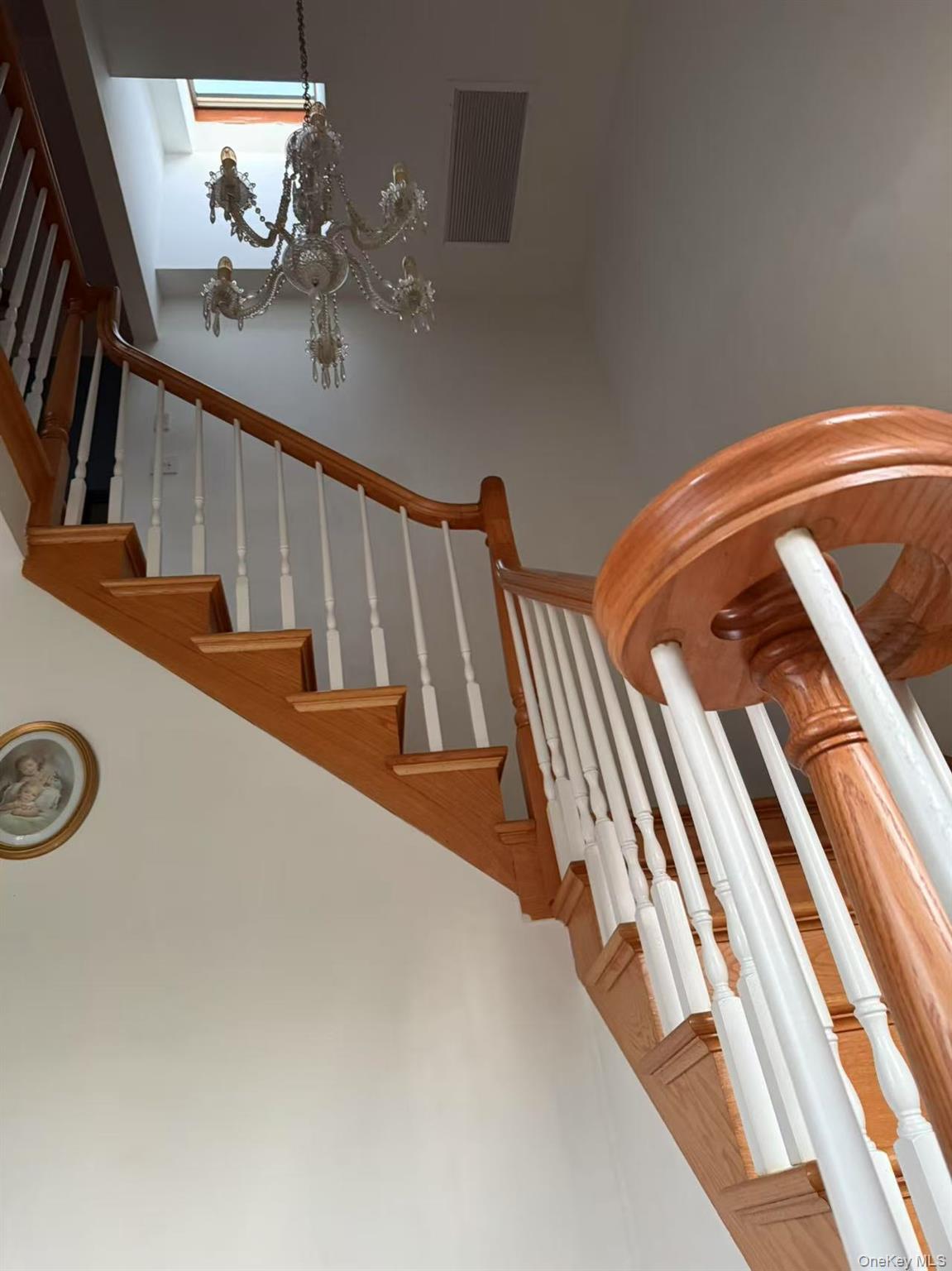 216 Glenwood Lane, Port Jefferson, NY 11777