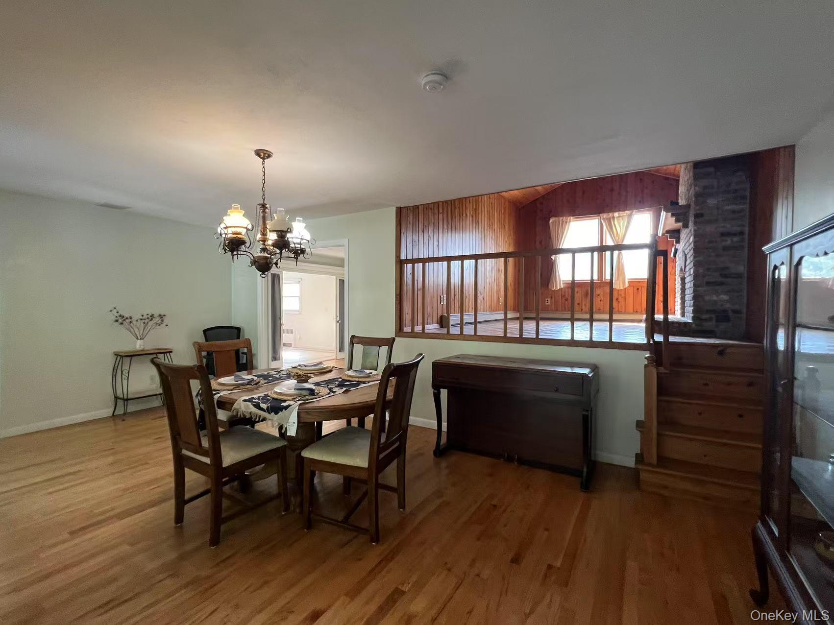 216 Glenwood Lane, Port Jefferson, NY 11777