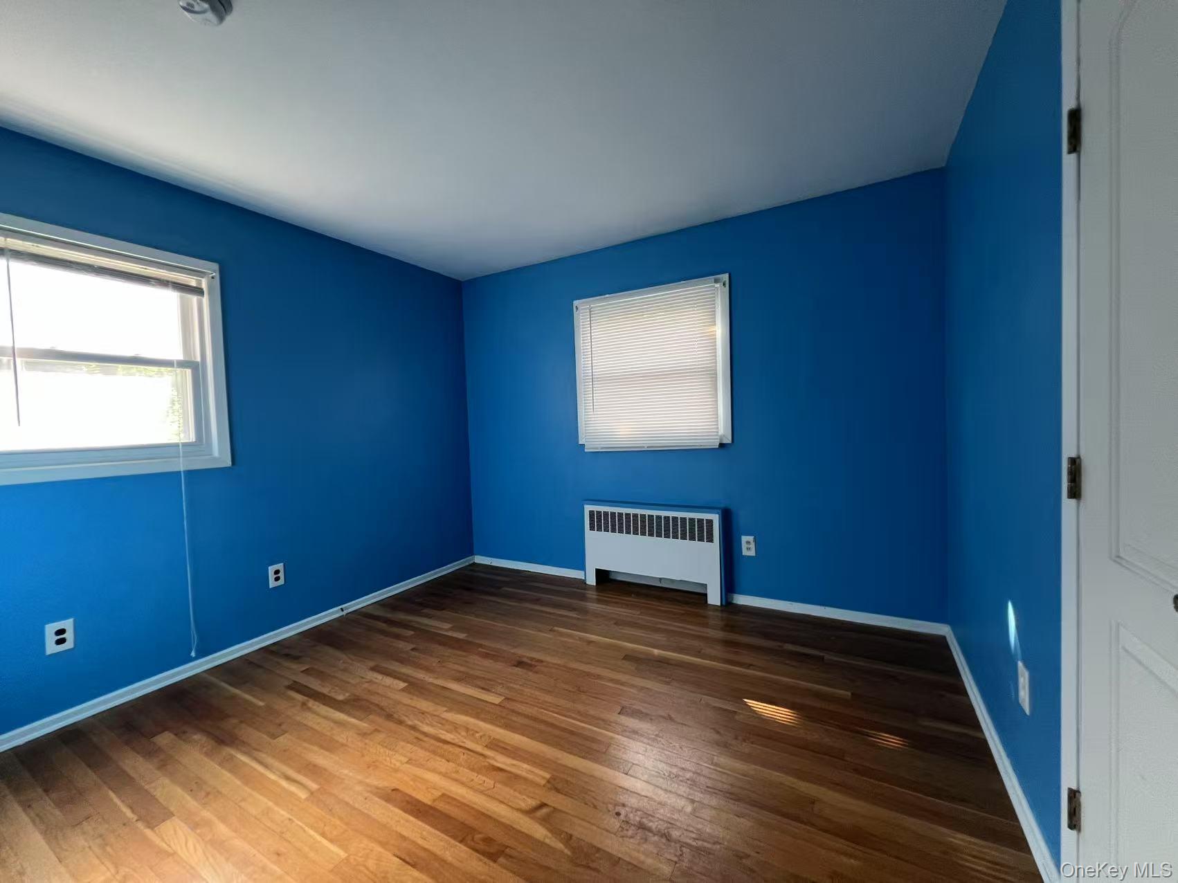 216 Glenwood Lane, Port Jefferson, NY 11777