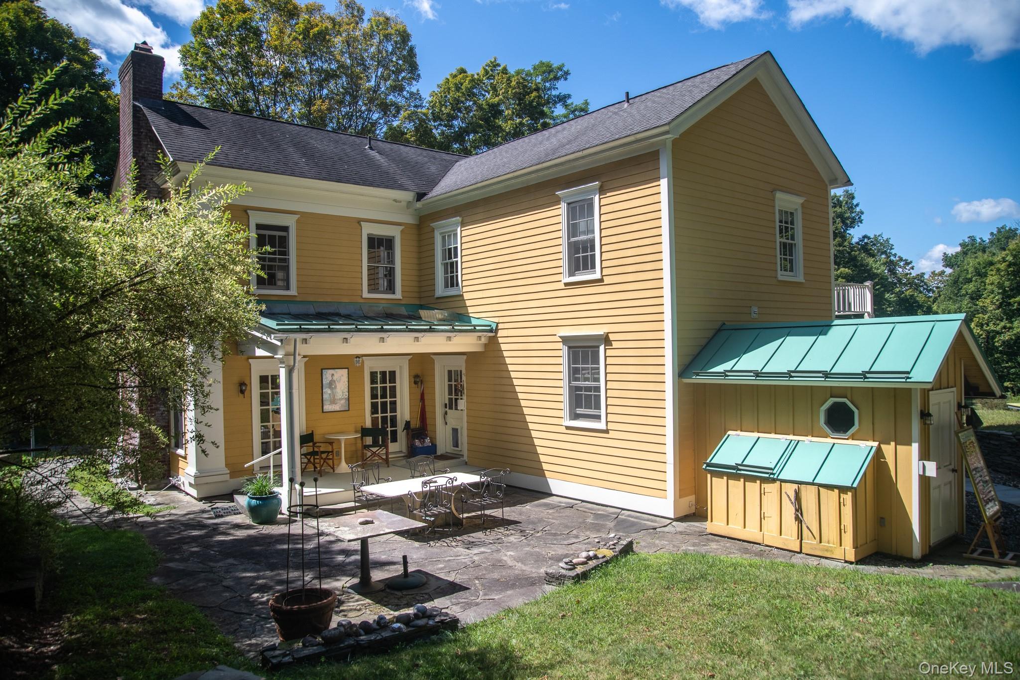 37 Morehouse Lane, Red Hook, NY 12571