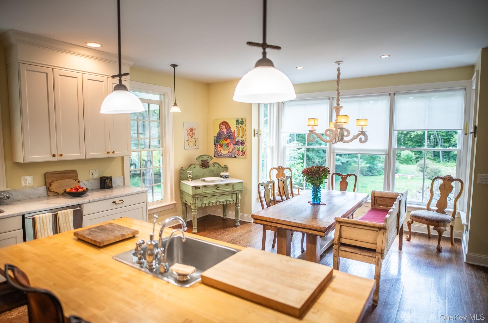 37 Morehouse Lane, Red Hook, NY 12571