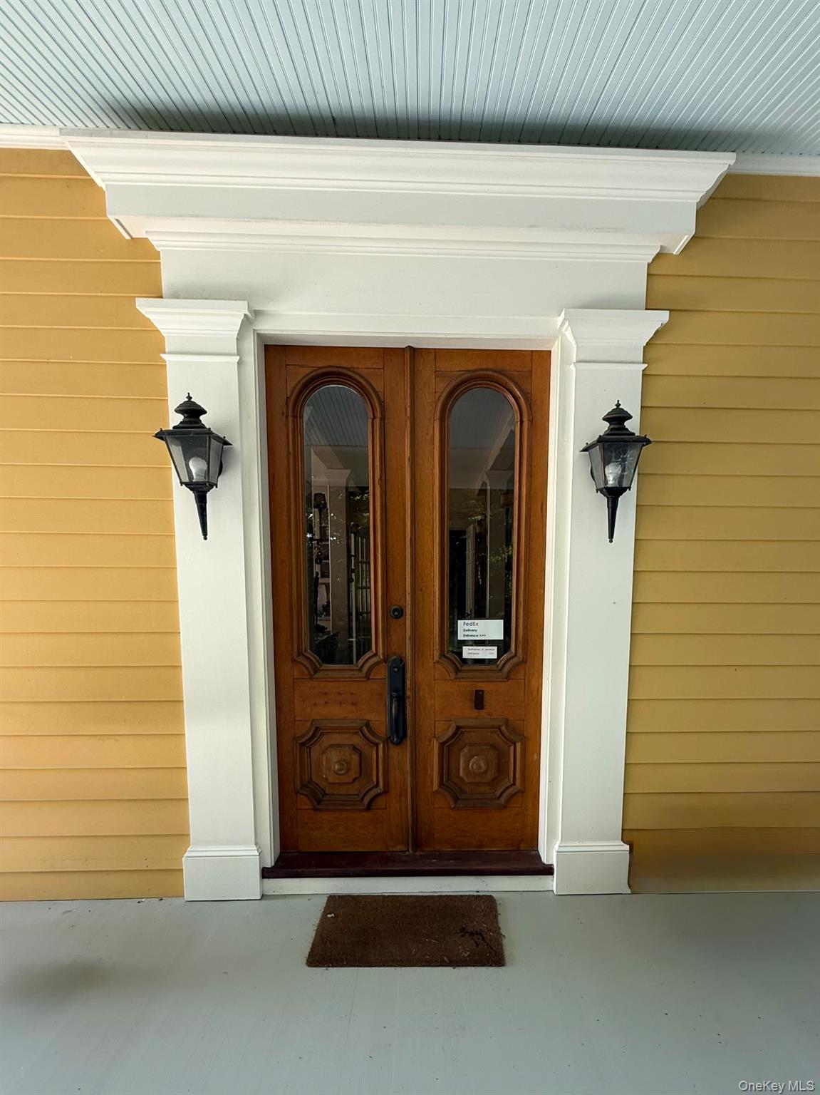 37 Morehouse Lane, Red Hook, NY 12571