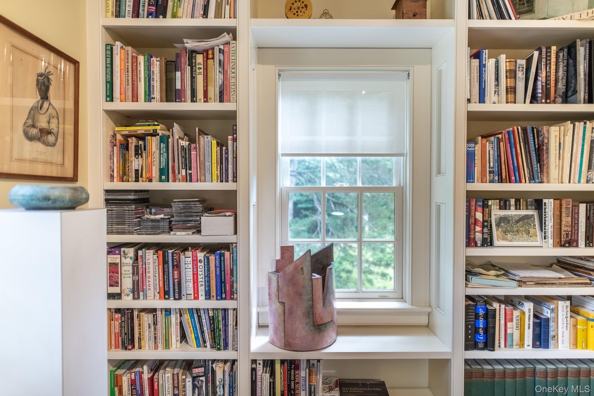 37 Morehouse Lane, Red Hook, NY 12571