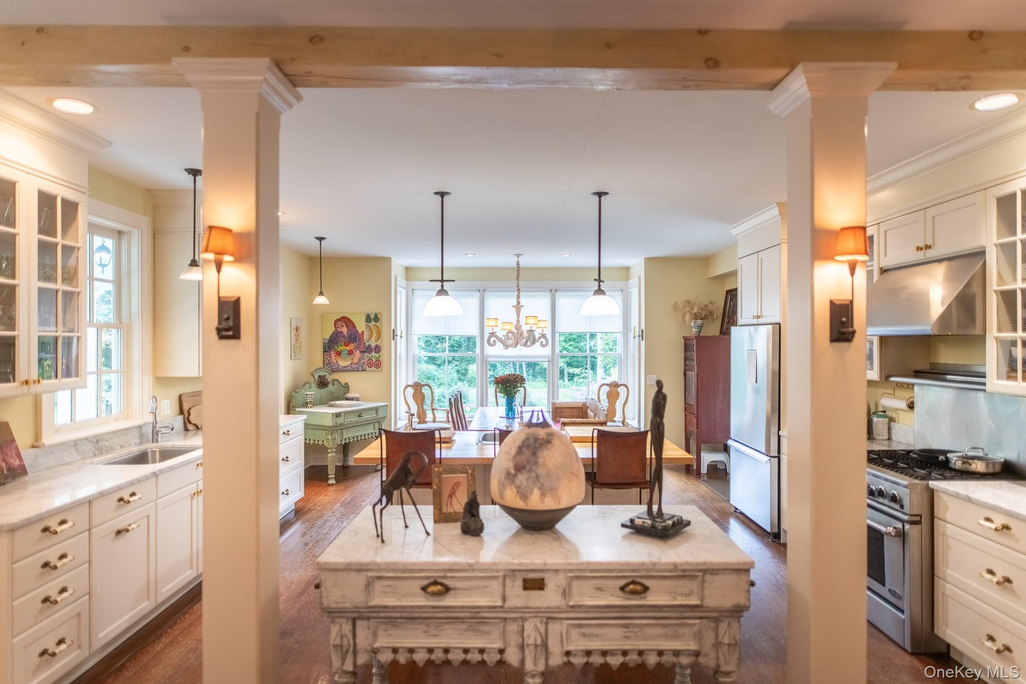 37 Morehouse Lane, Red Hook, NY 12571