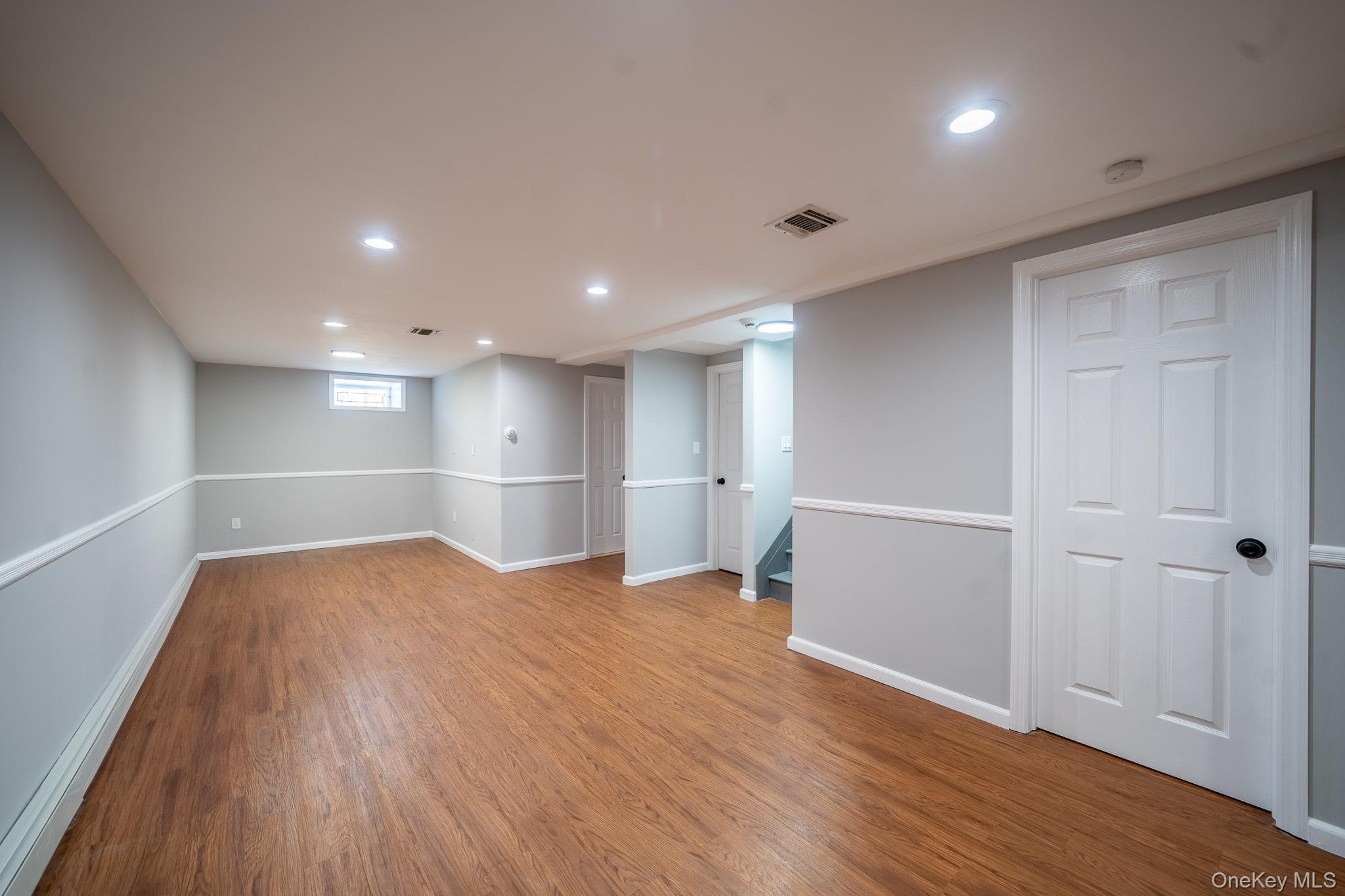 23 Wheat Path Road W, Mount Sinai, NY 11766